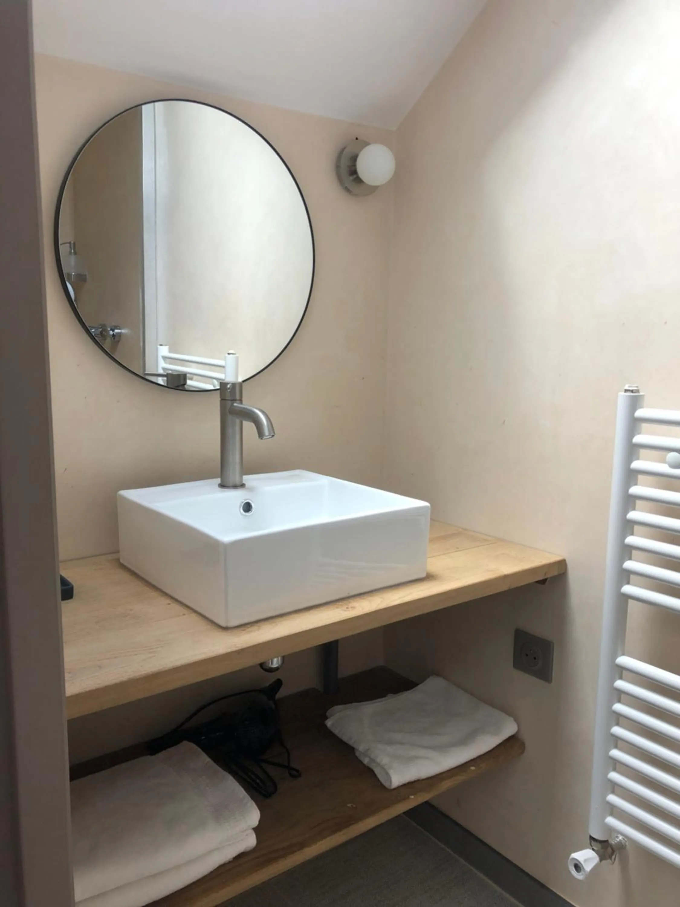 Bathroom in Fleurs de lin