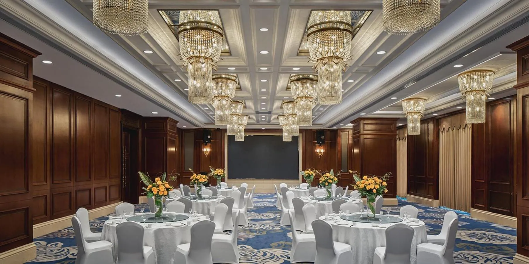 Banquet/Function facilities in Crowne Plaza Dongying by IHG