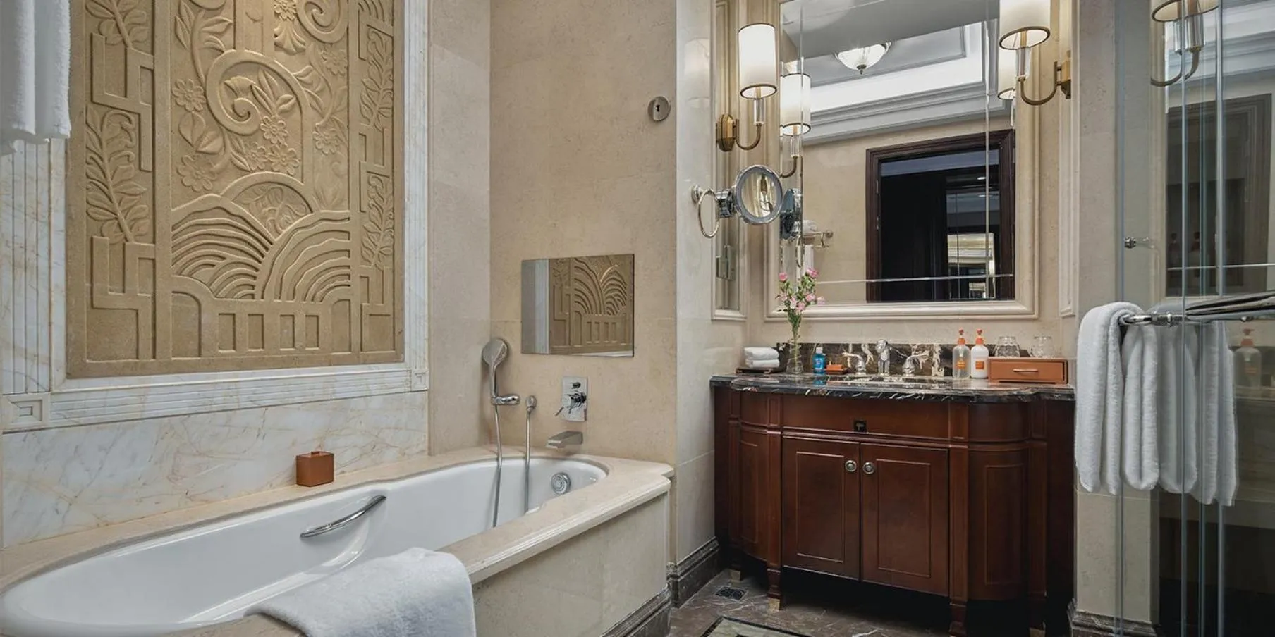 Bathroom in Crowne Plaza Dongying by IHG