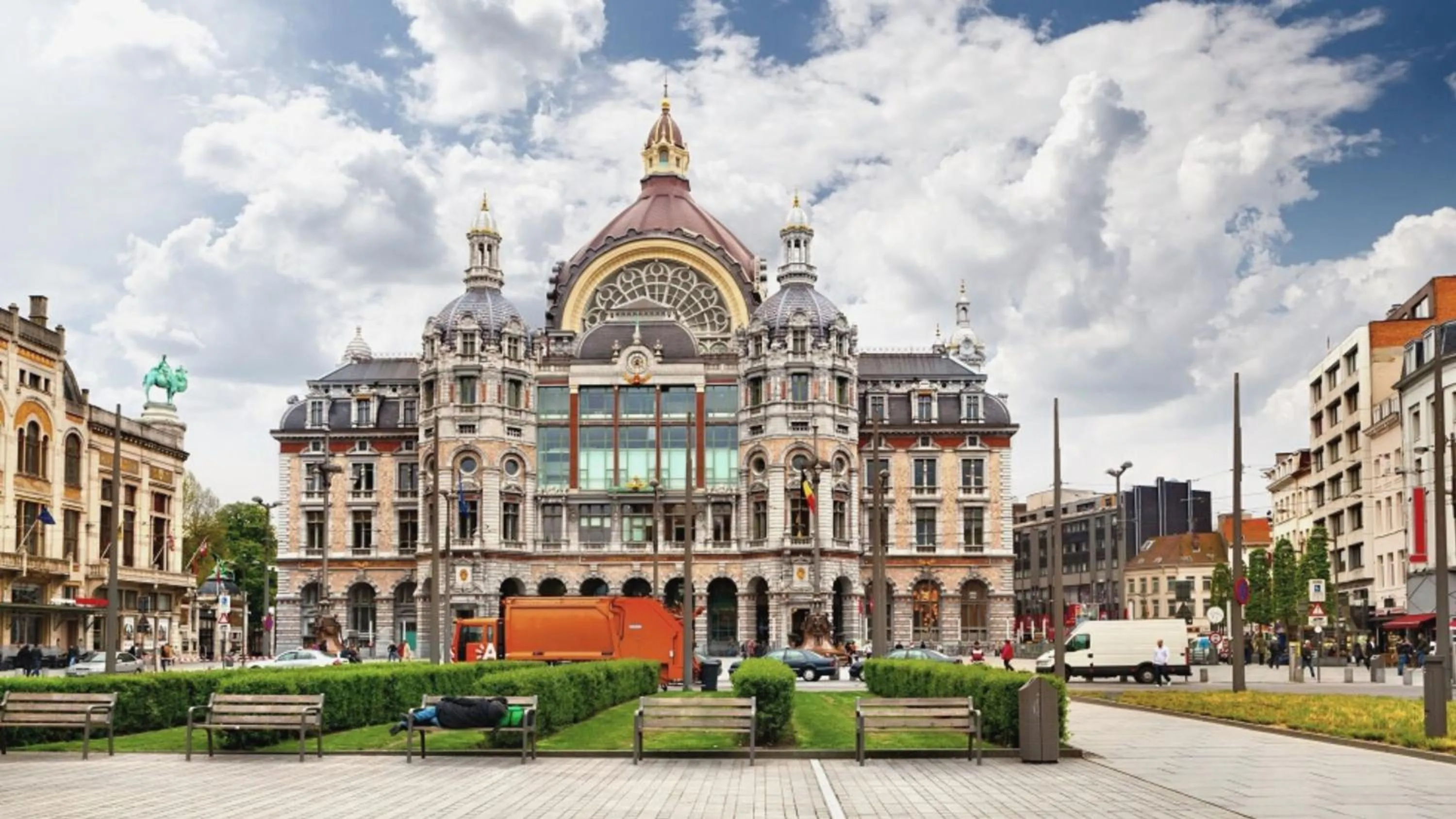 Nearby landmark in Holiday Inn Express Antwerp - City Centre by IHG