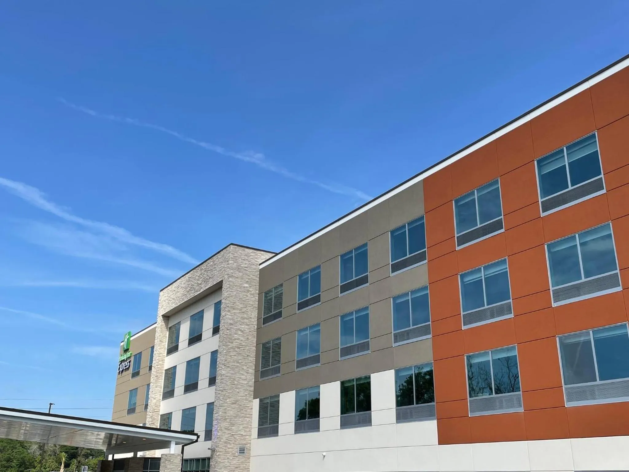 Property building in Holiday Inn Express - Starke by IHG
