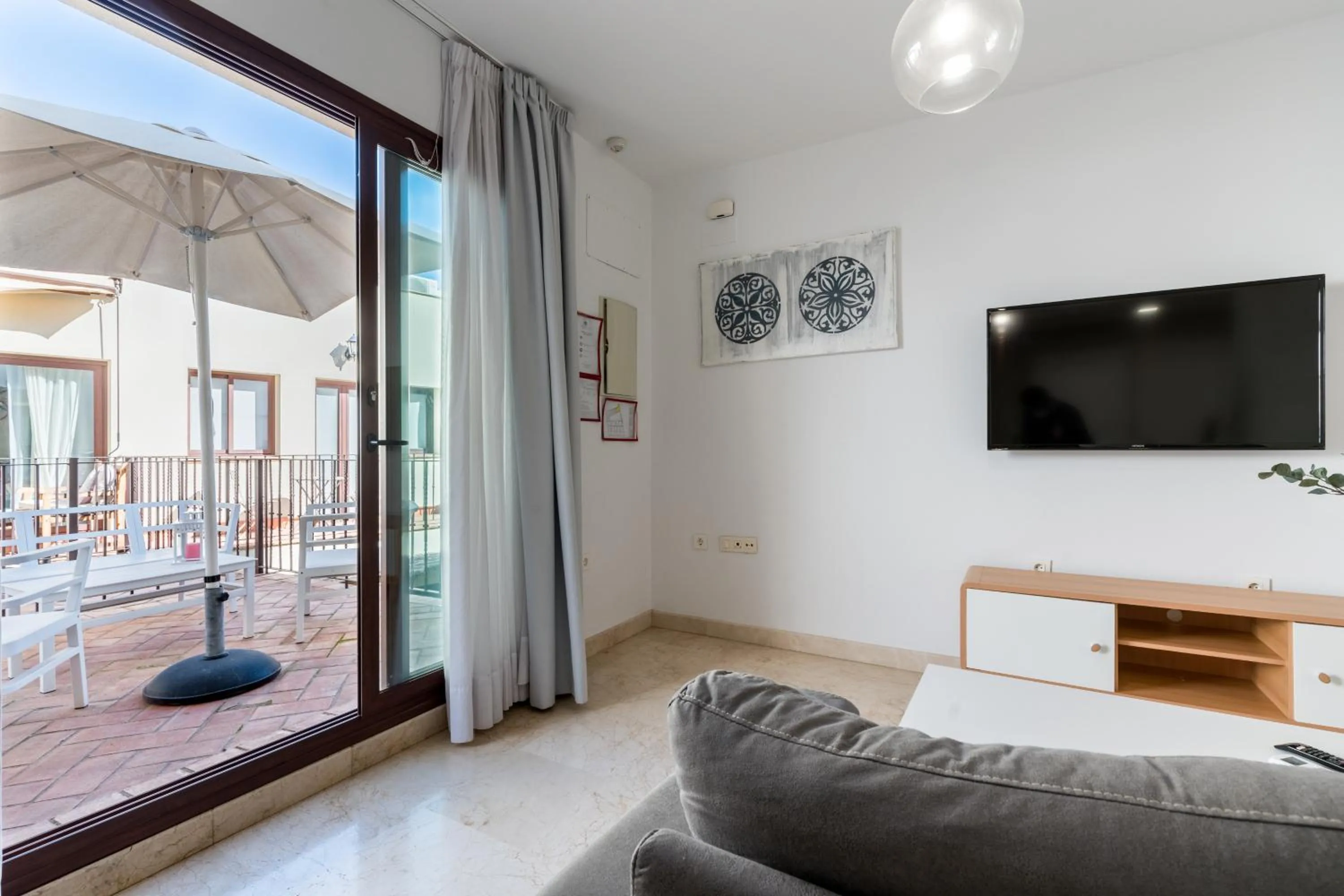 Communal lounge/ TV room in Hoteles del Sur