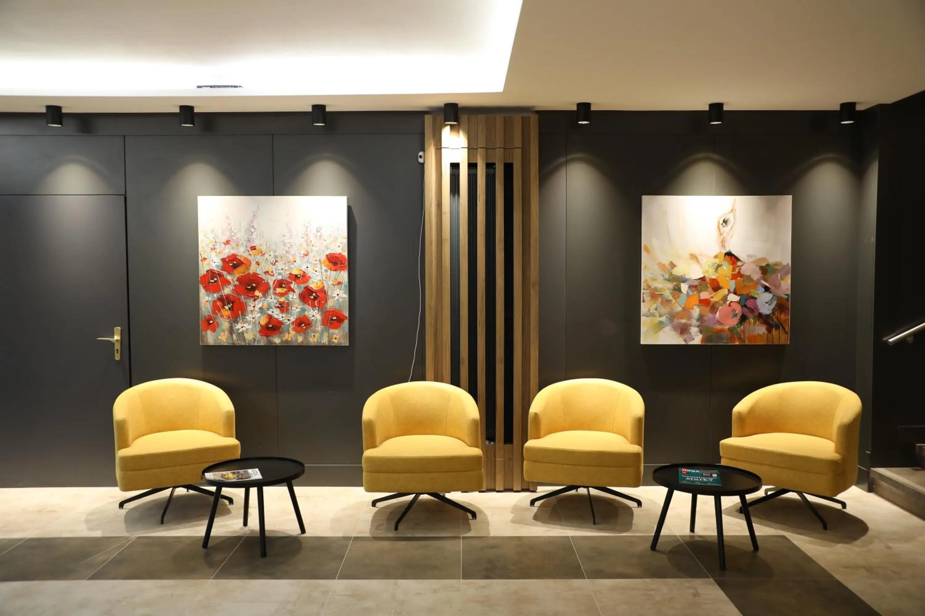 Seating area in Hotel Schlangenbader Hof