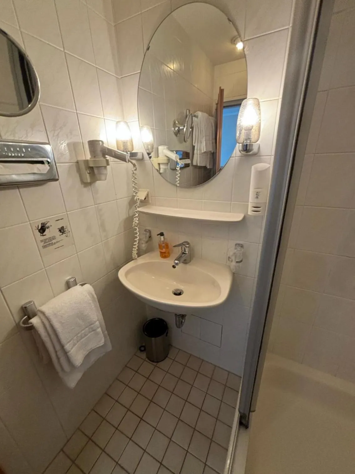 Bathroom in Hotel Schlangenbader Hof