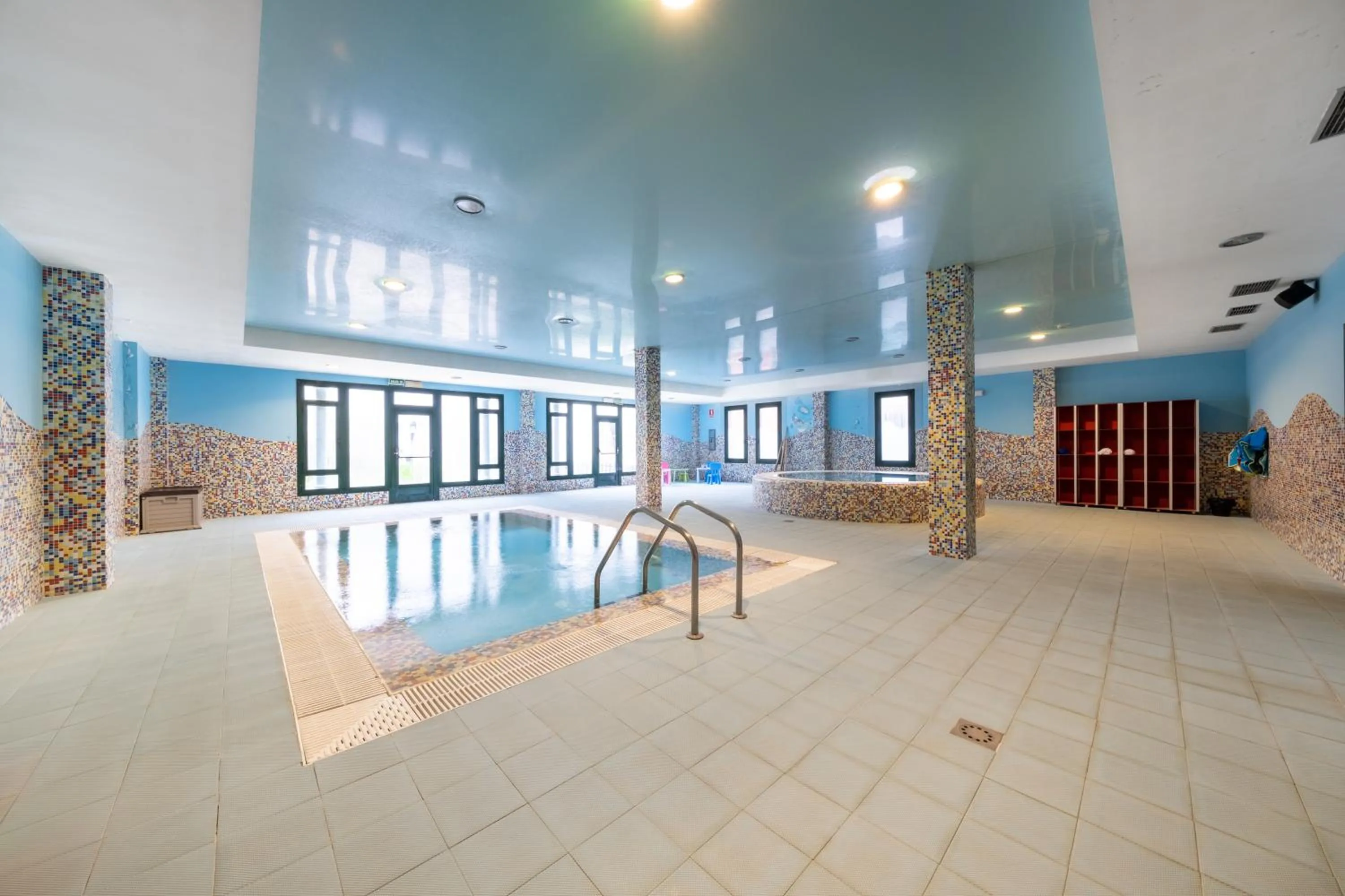 Spa and wellness centre/facilities in Castilla Termal Solares