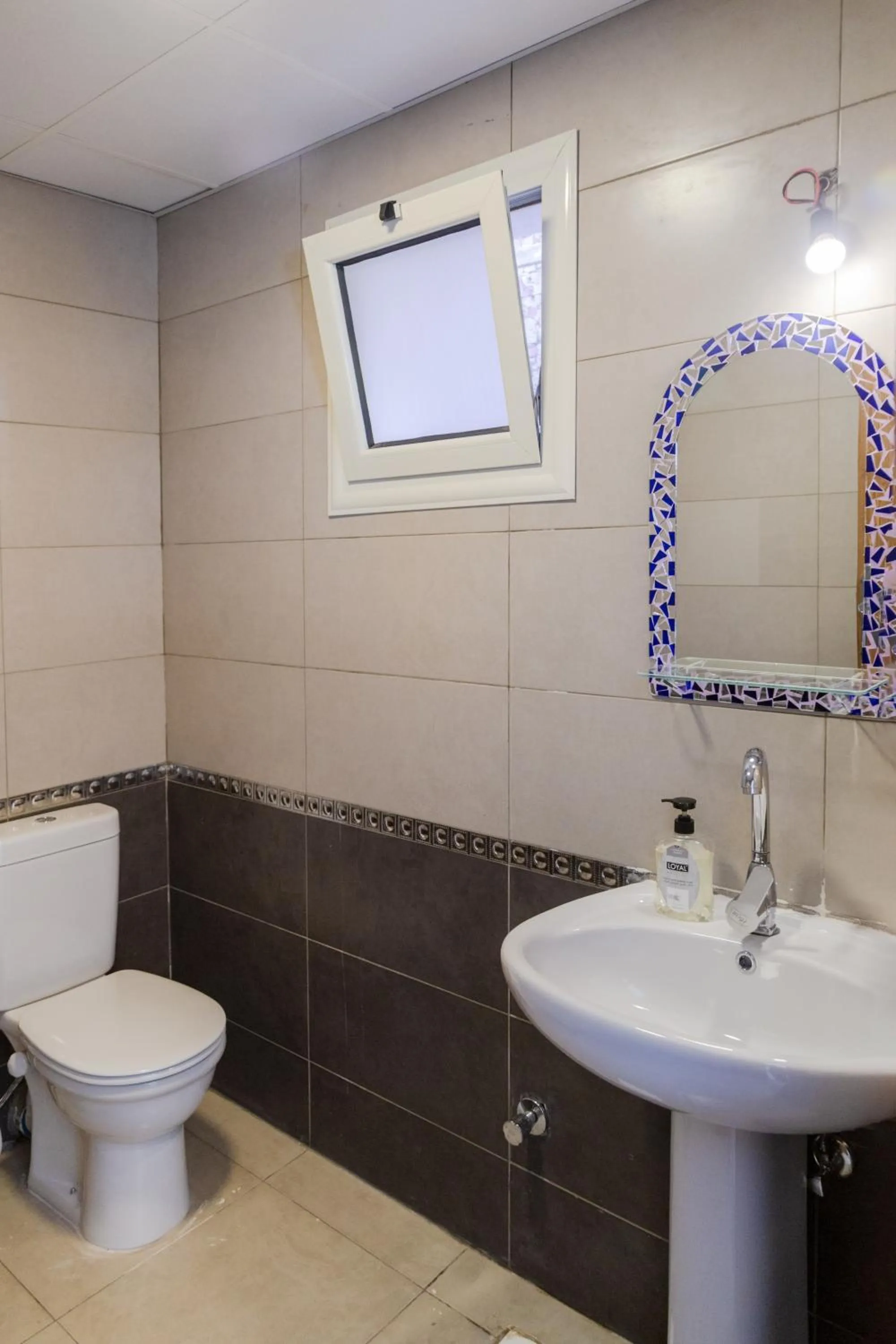 Bathroom in Al Deira Dahab Hotel