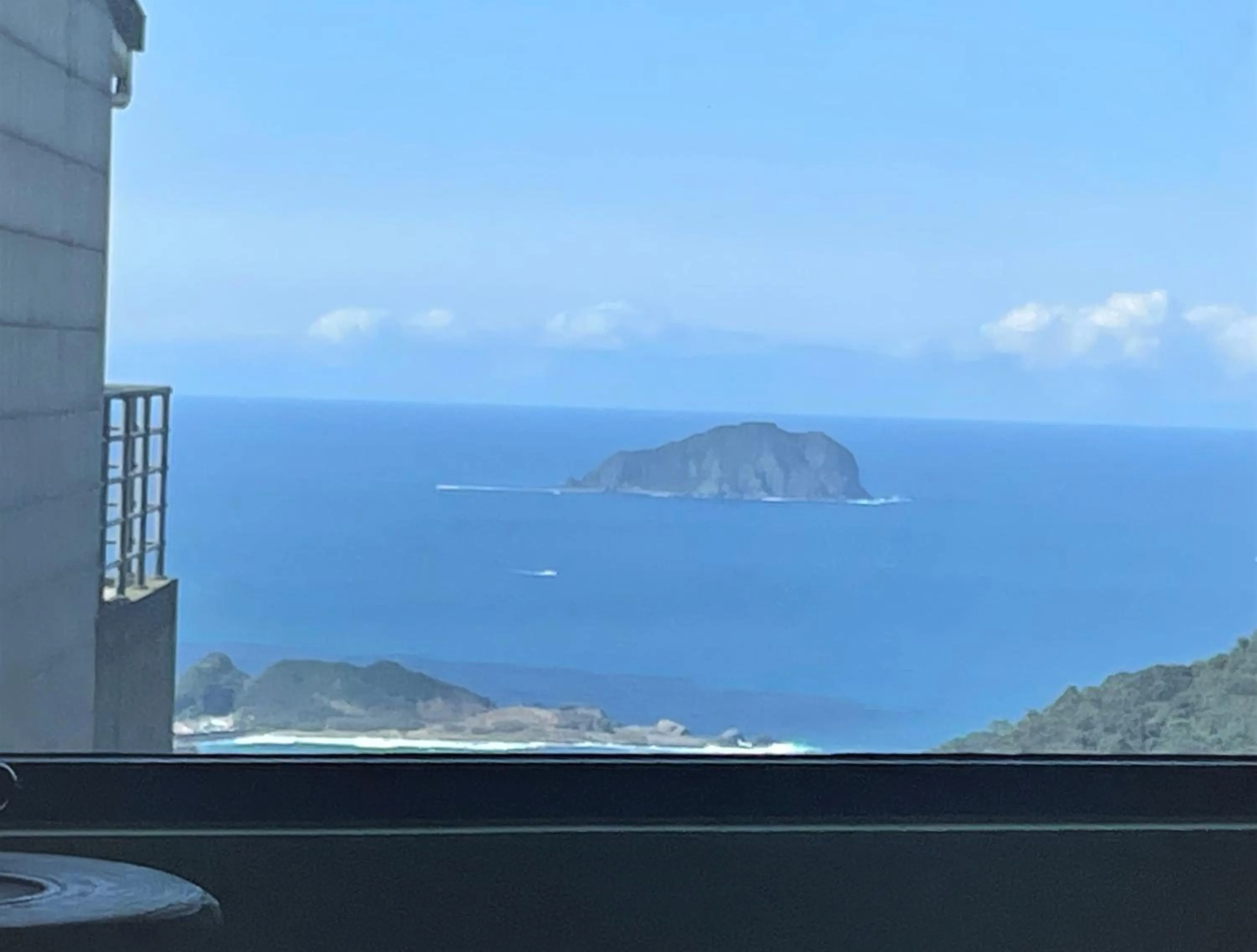 Sea view in 95 Pavilion