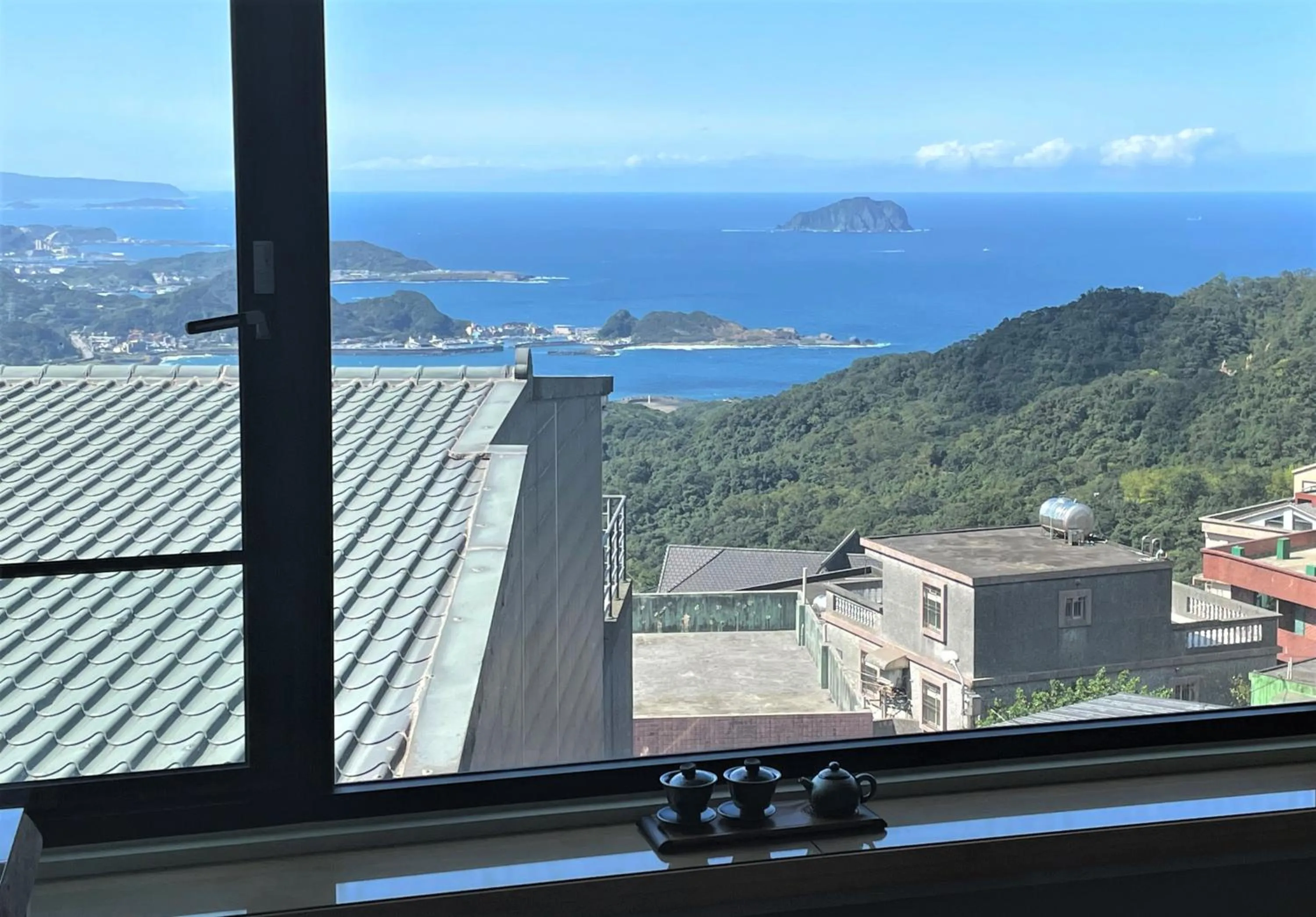 Sea view in 95 Pavilion