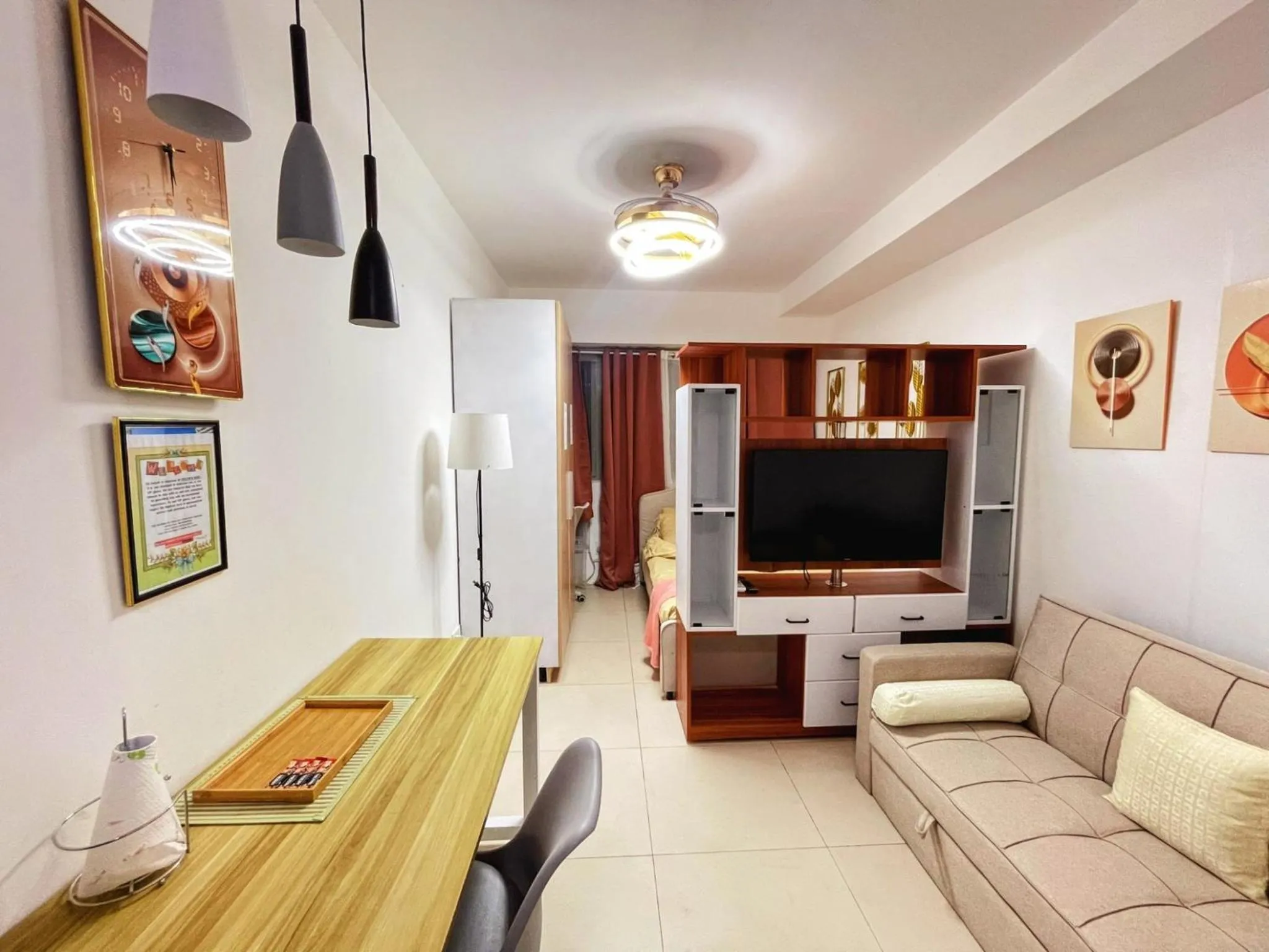 Bed in Acellyne's Suites at The Residences at Commonwealth by Century