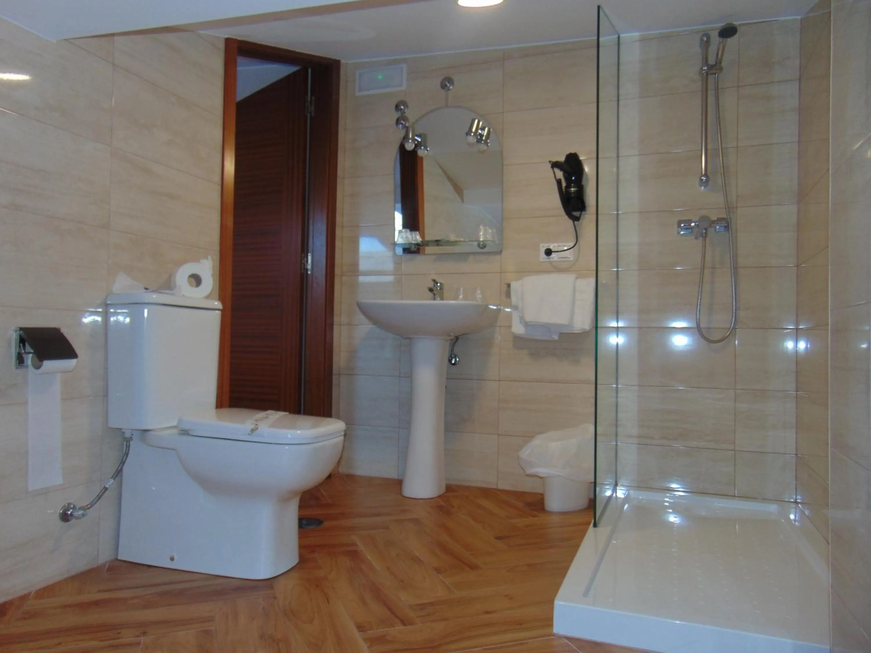 Bathroom in Hotel Ancora