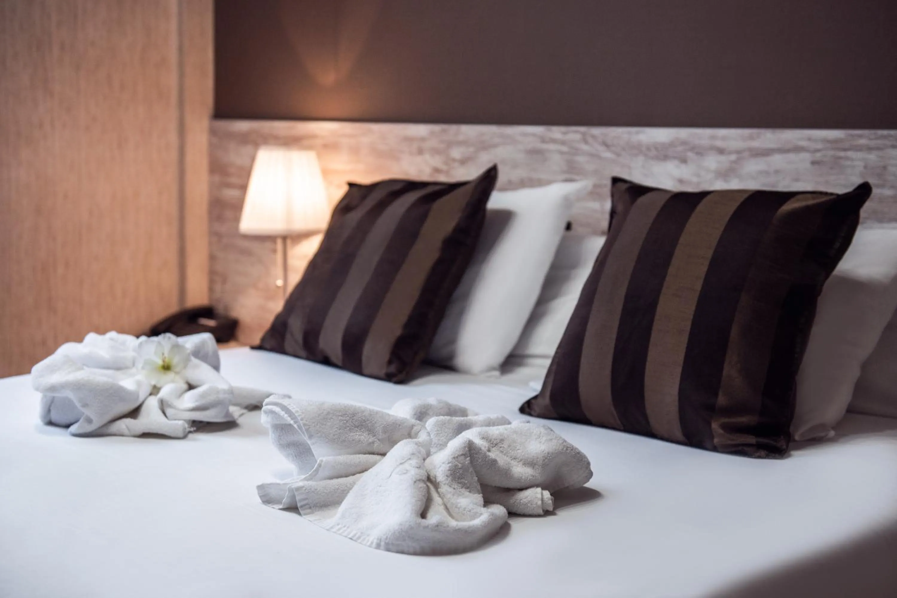 Balcony/Terrace, Bed in Hotel Ancora