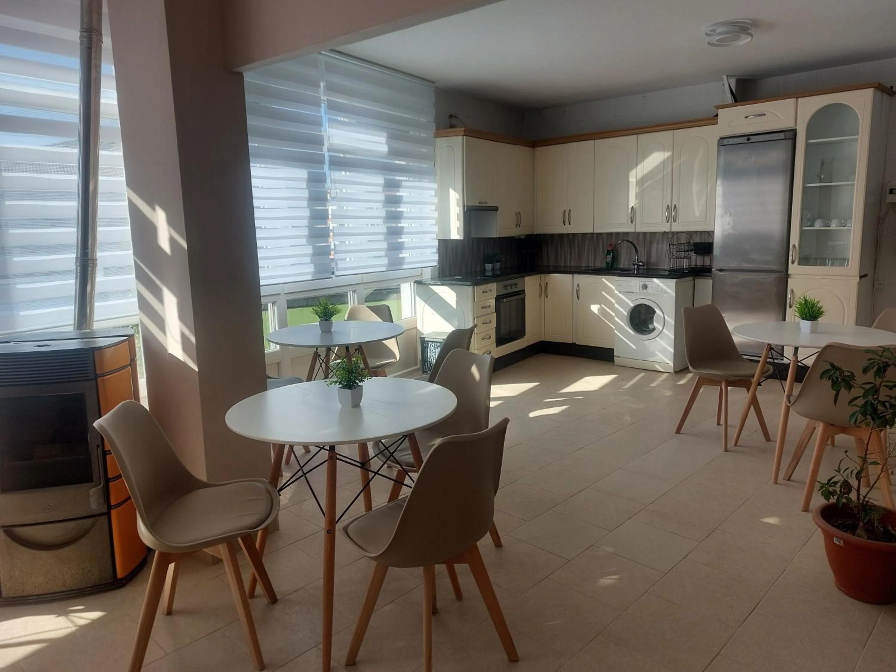 Kitchen or kitchenette in Hotel Ancora