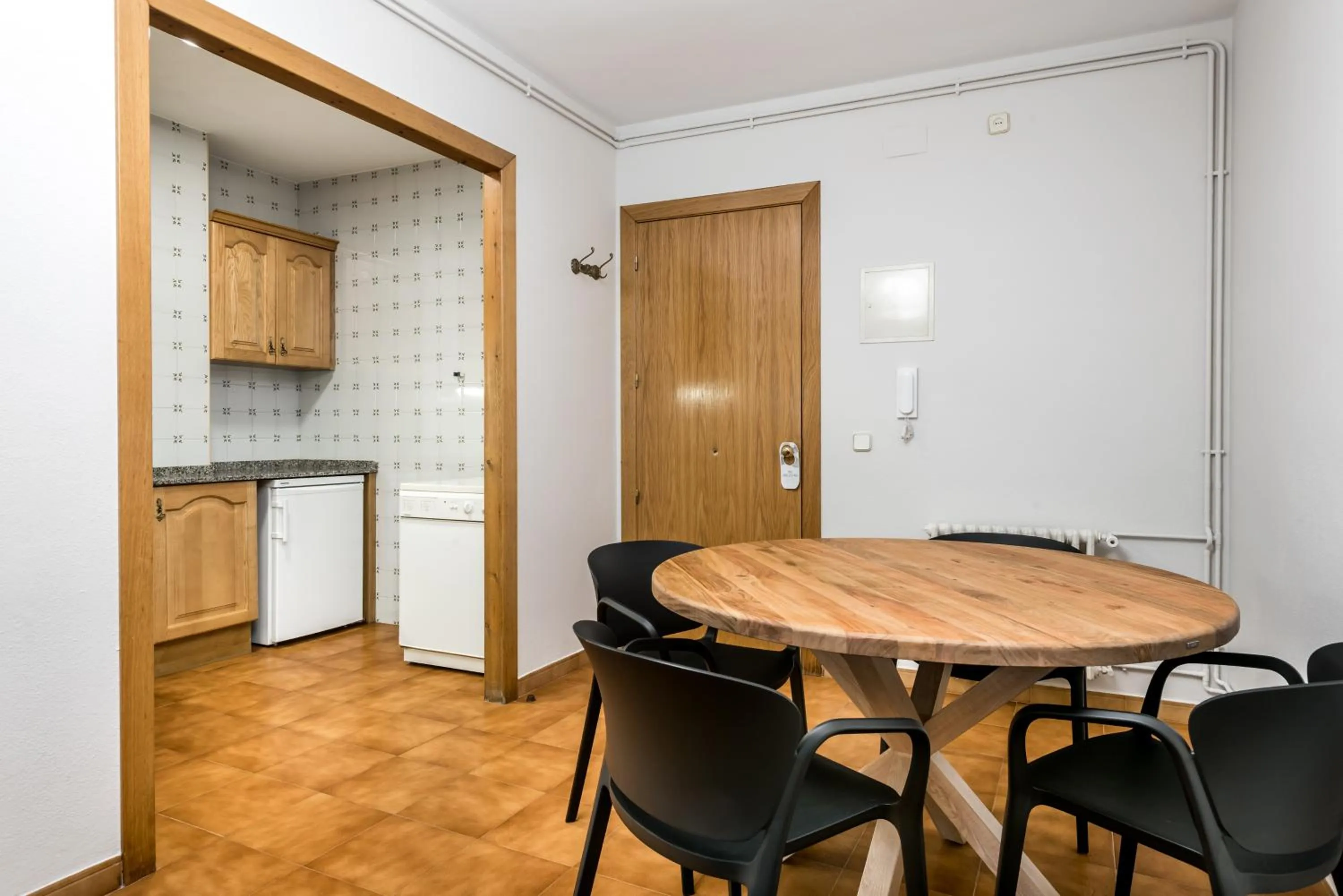 Dining area in Riu Nere Mountain Apartments