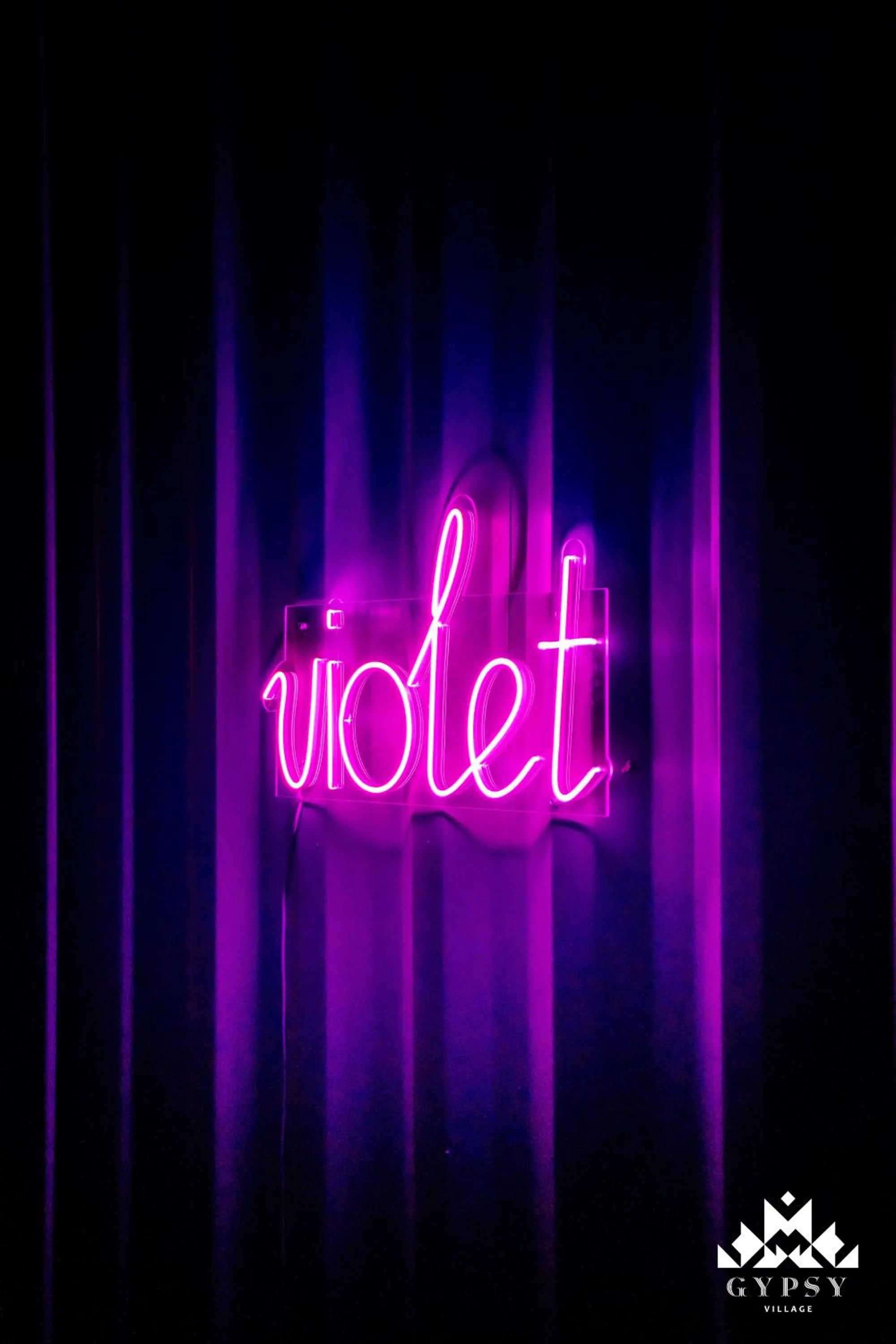 Property building in Gipsy Village Park Hotel