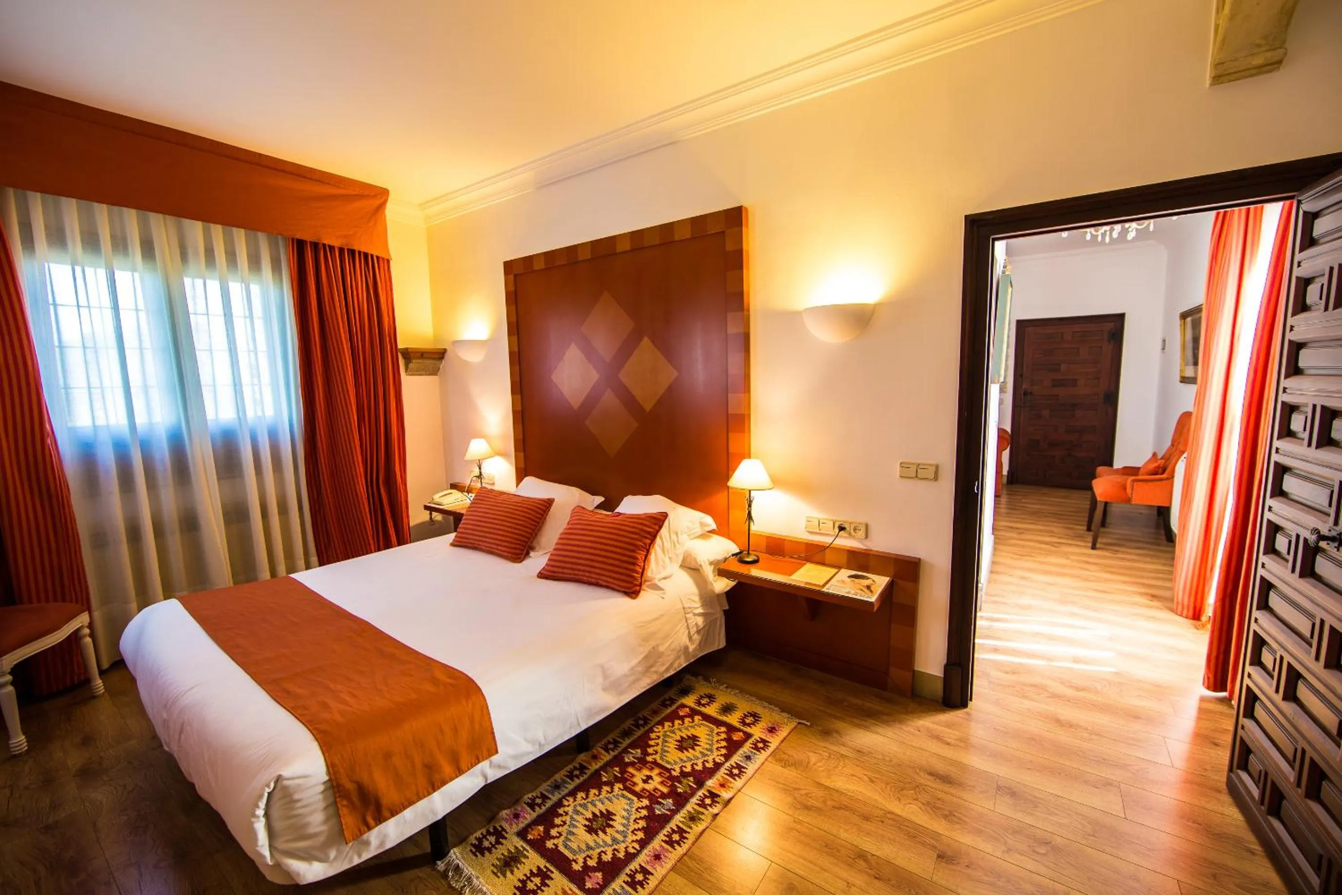 Day, Bed in Hotel Hacienda del Cardenal