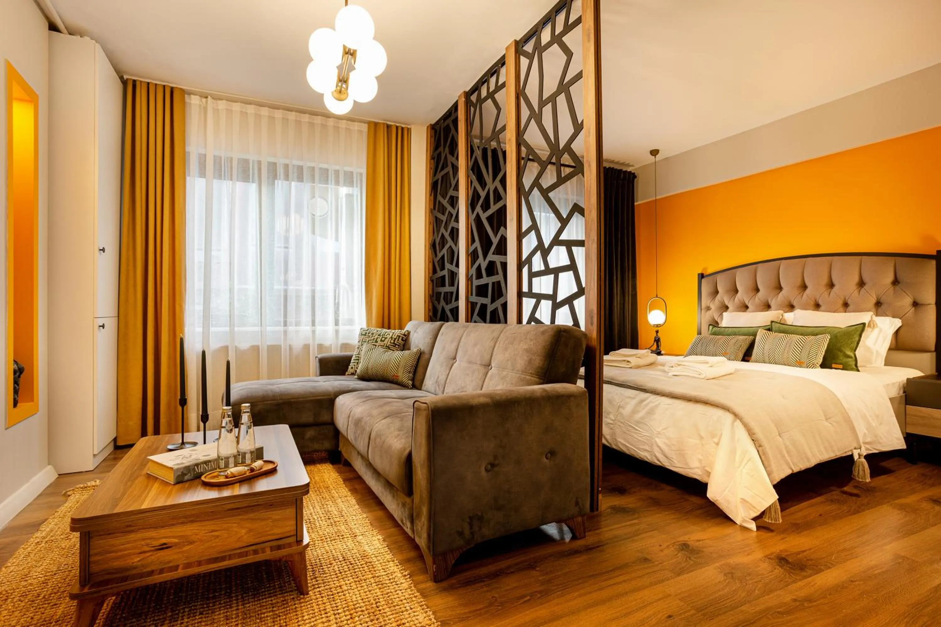 Living room, Bed in Port Galata Suites