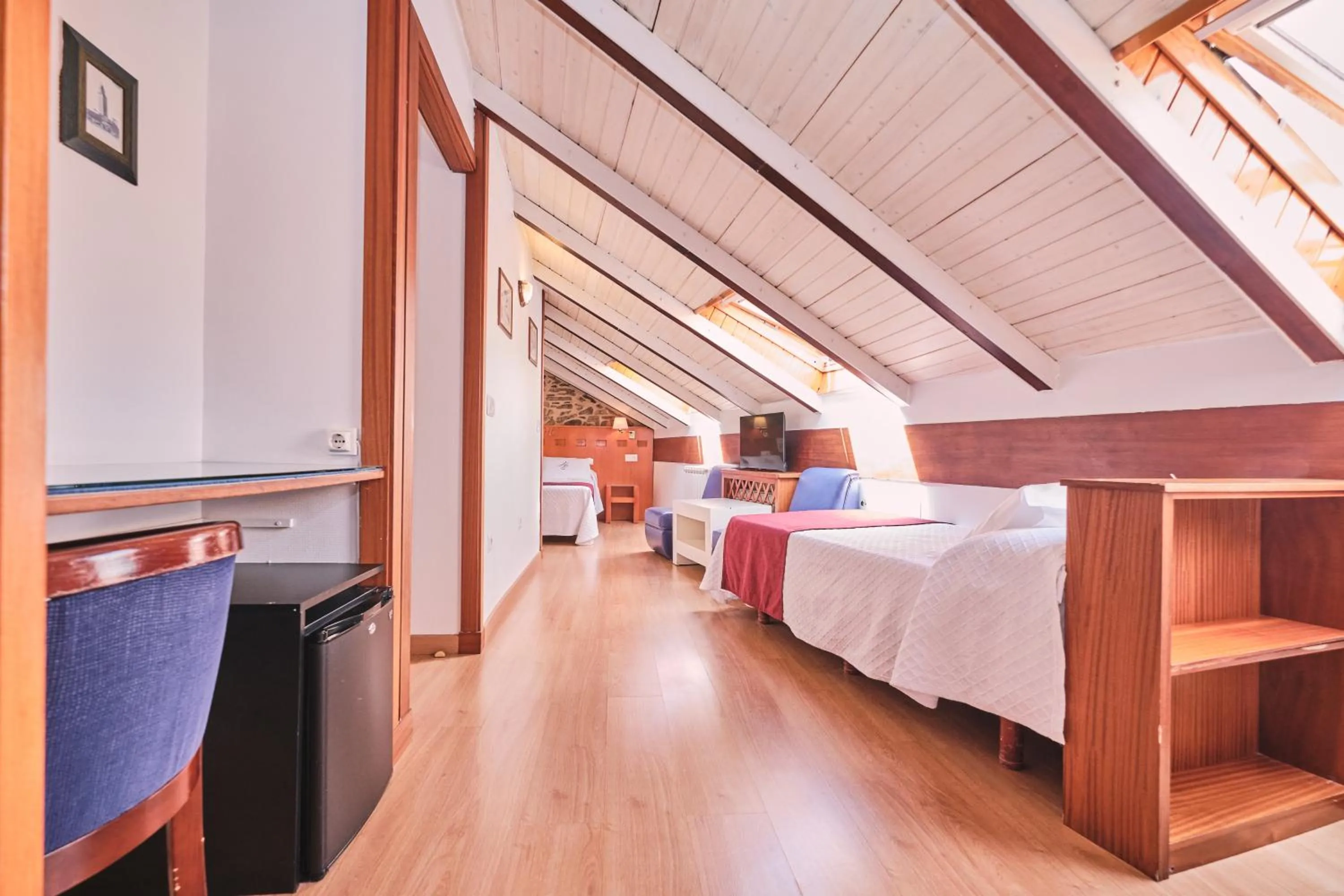 Photo of the whole room, Bed in Hotel Entrecercas