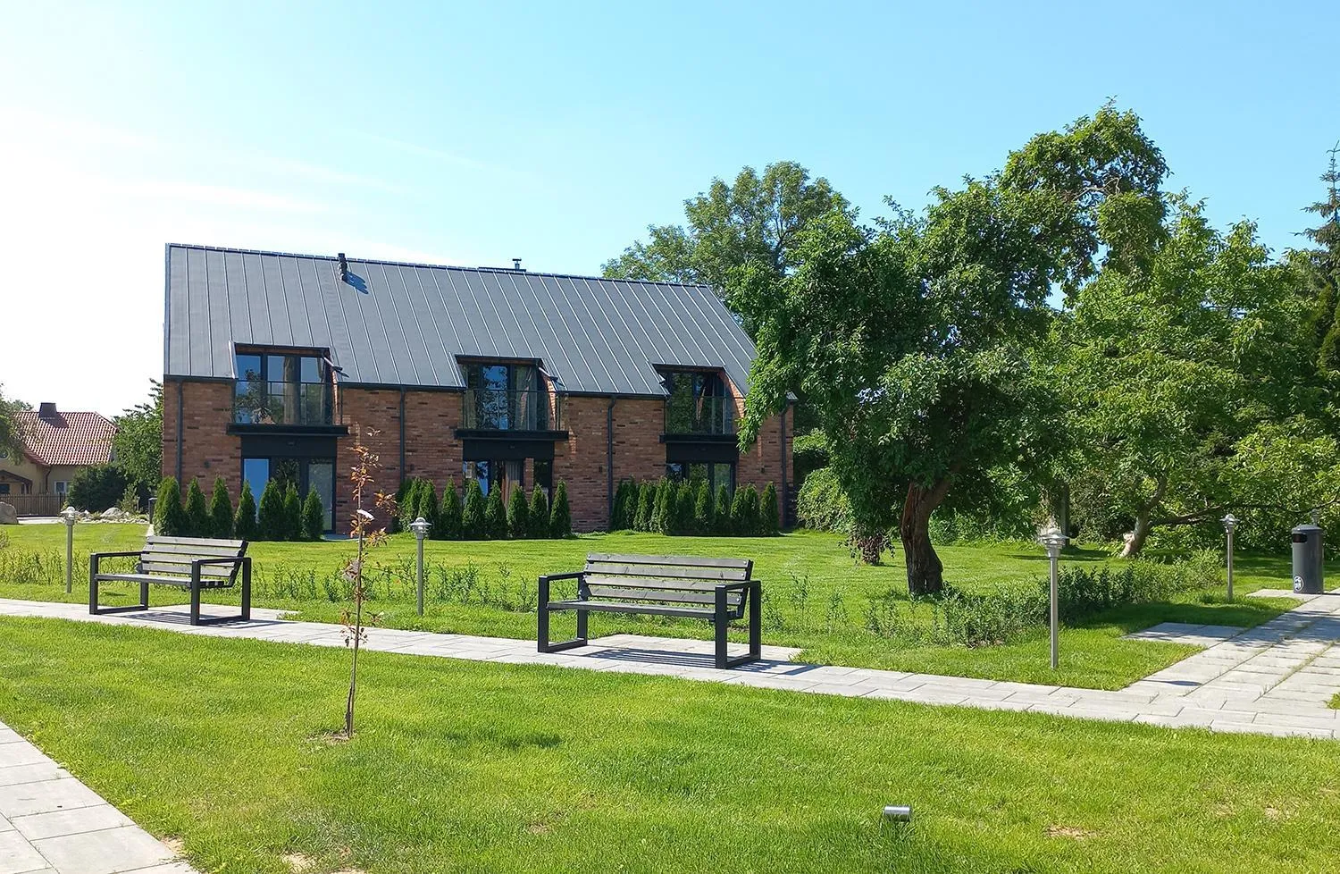 Property building in Apartamenty Między Mostami