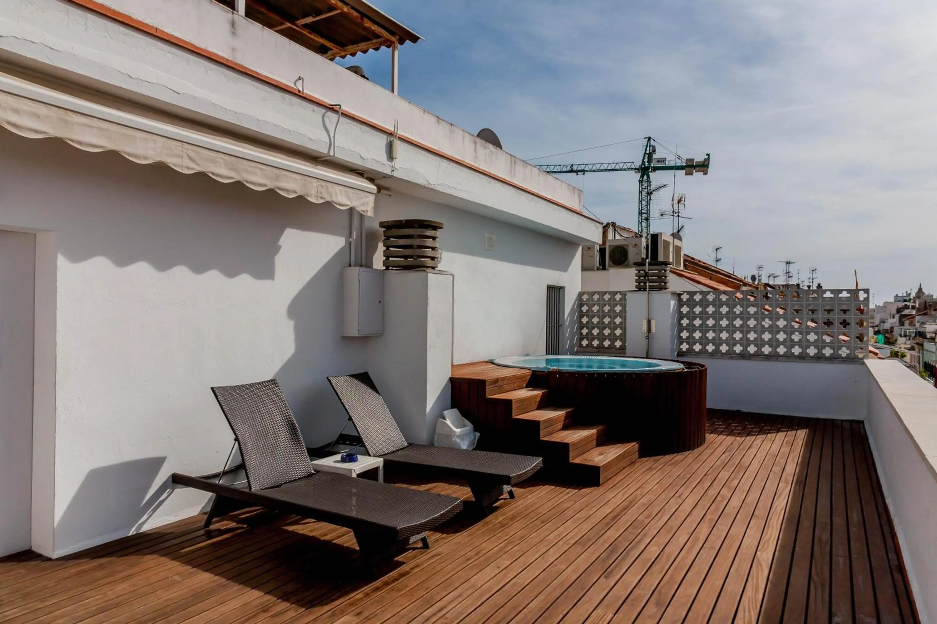 Area and facilities in Galeón