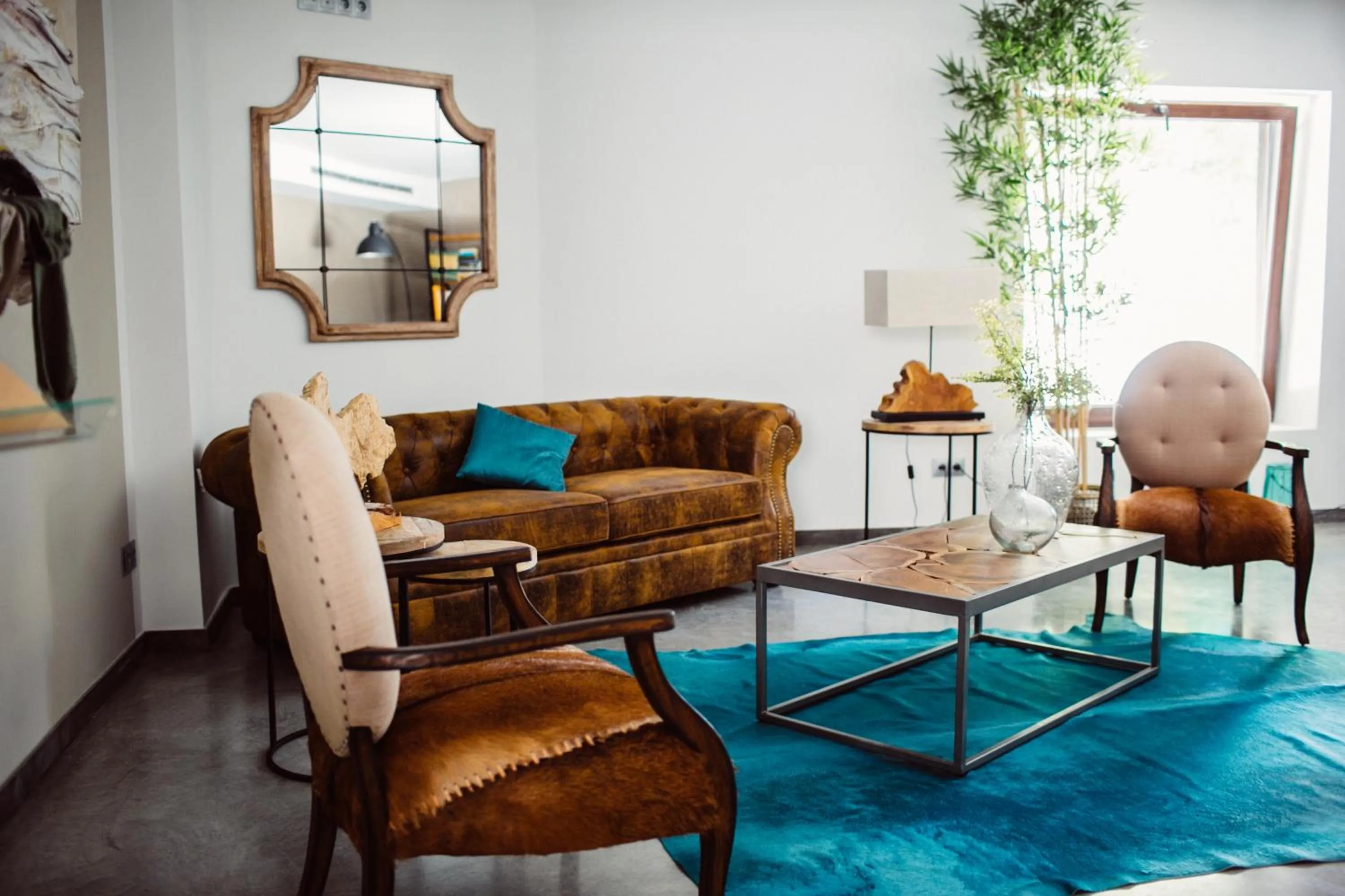 Communal lounge/ TV room in Hotel Cuevas - Adults Only