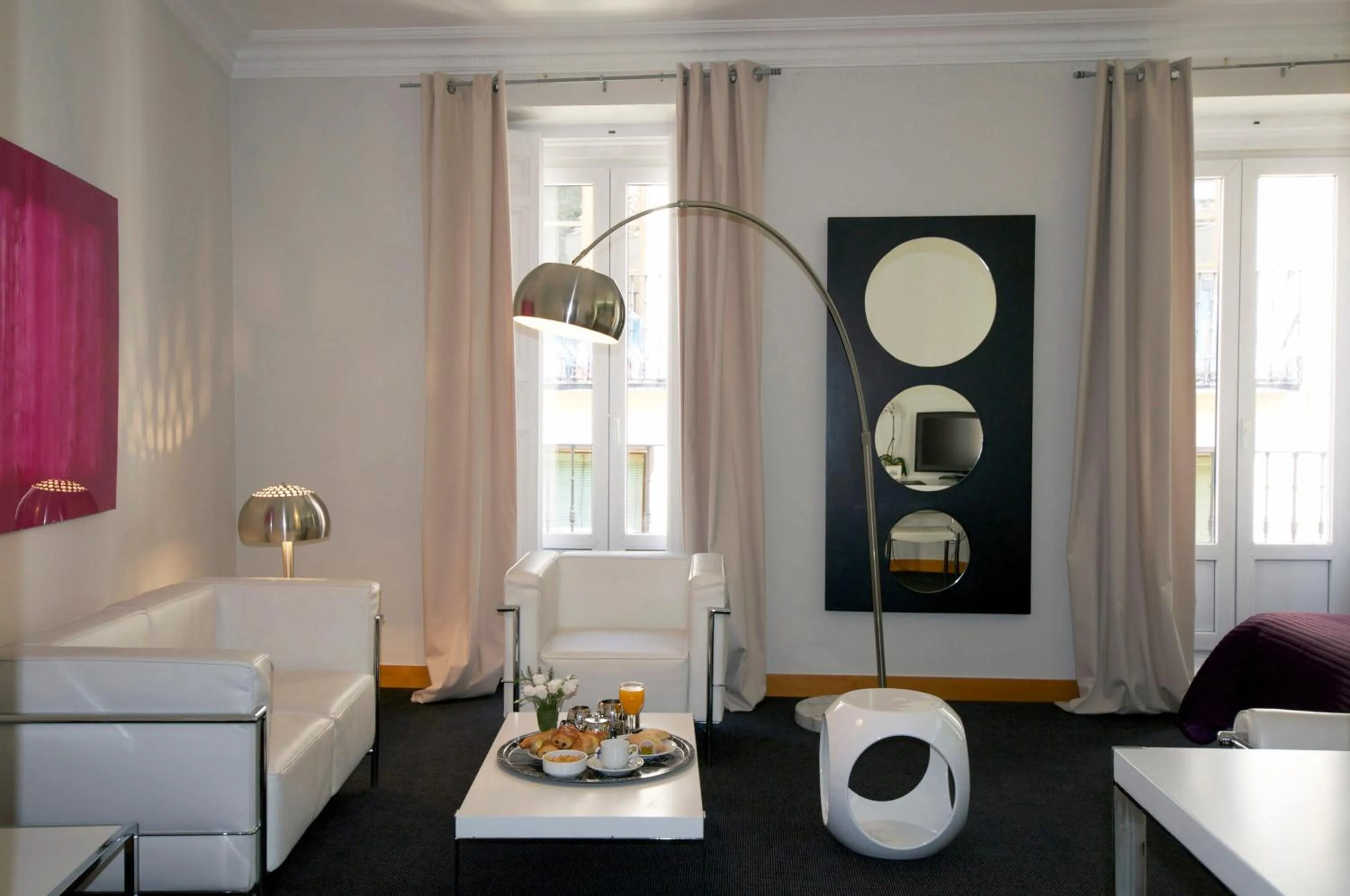 Living room in Suite Prado