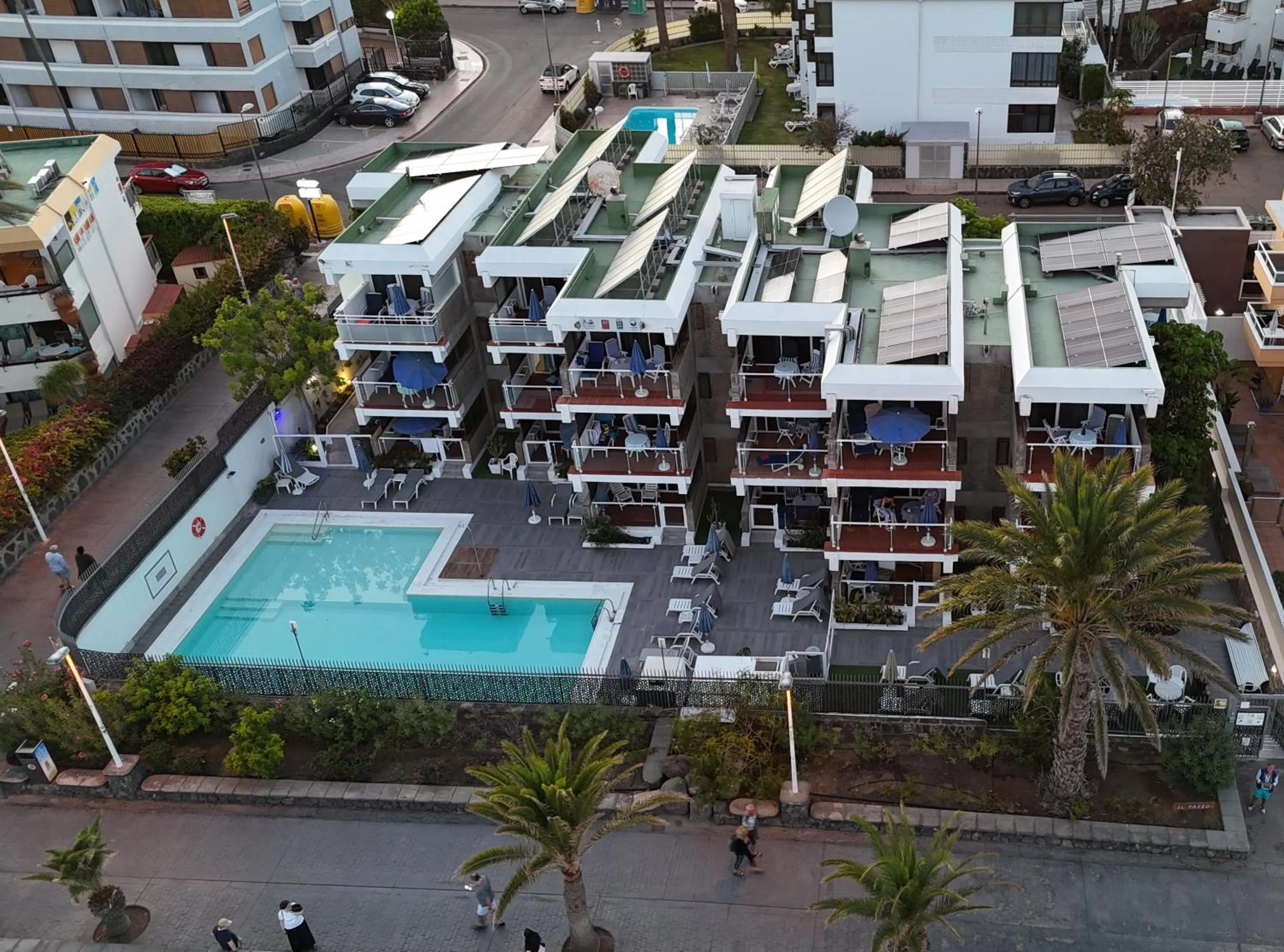 Property building in Apartamentos El Paseo