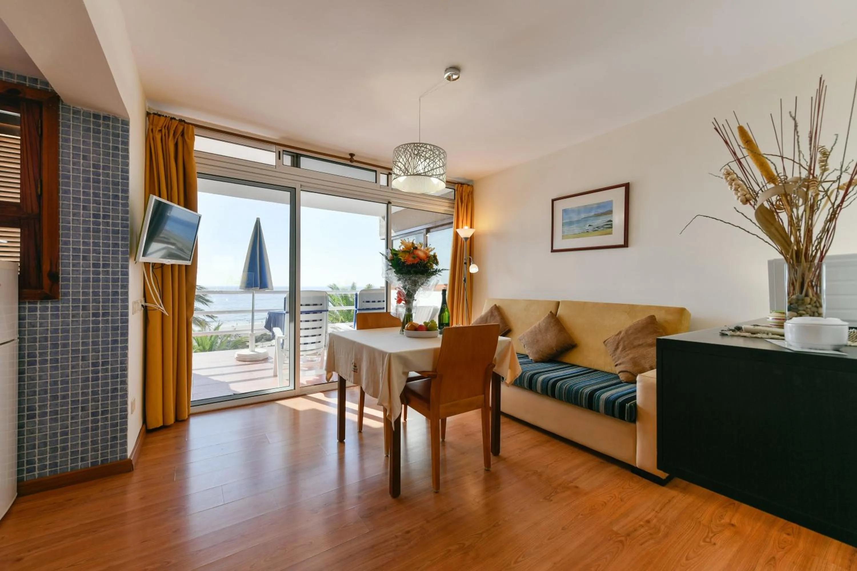 Living room in Apartamentos El Paseo