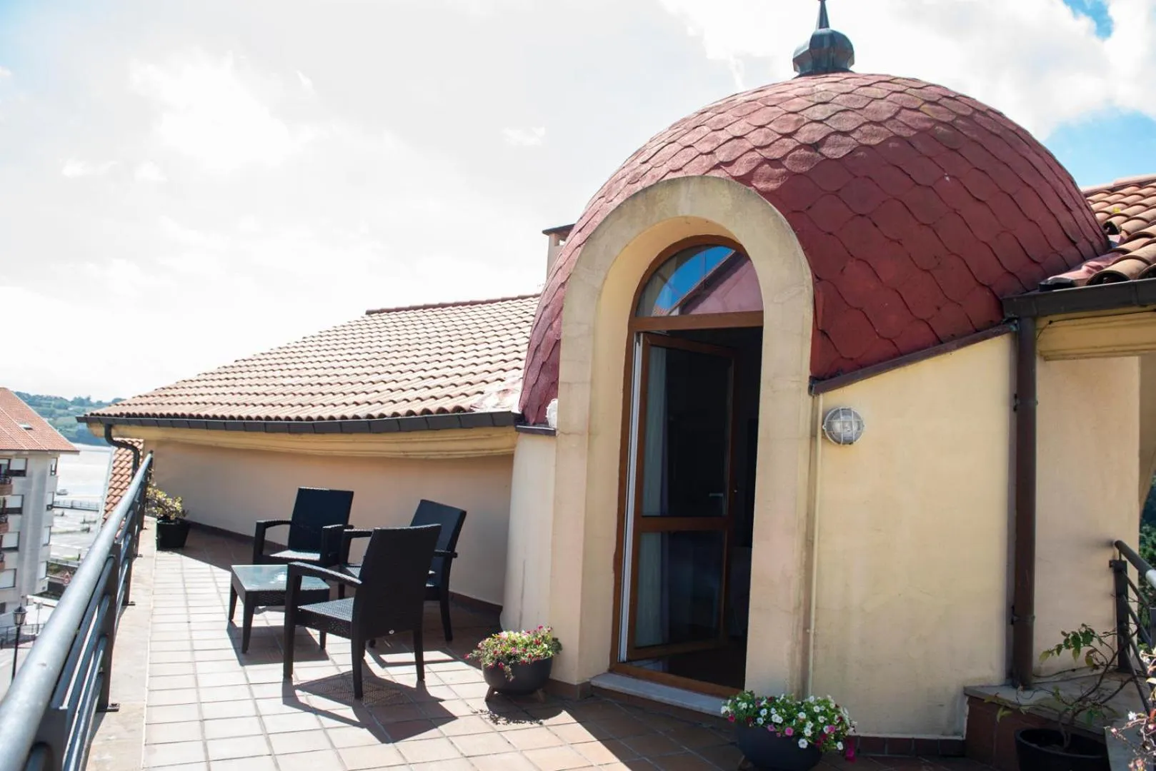 Hotel Faro de San Vicente