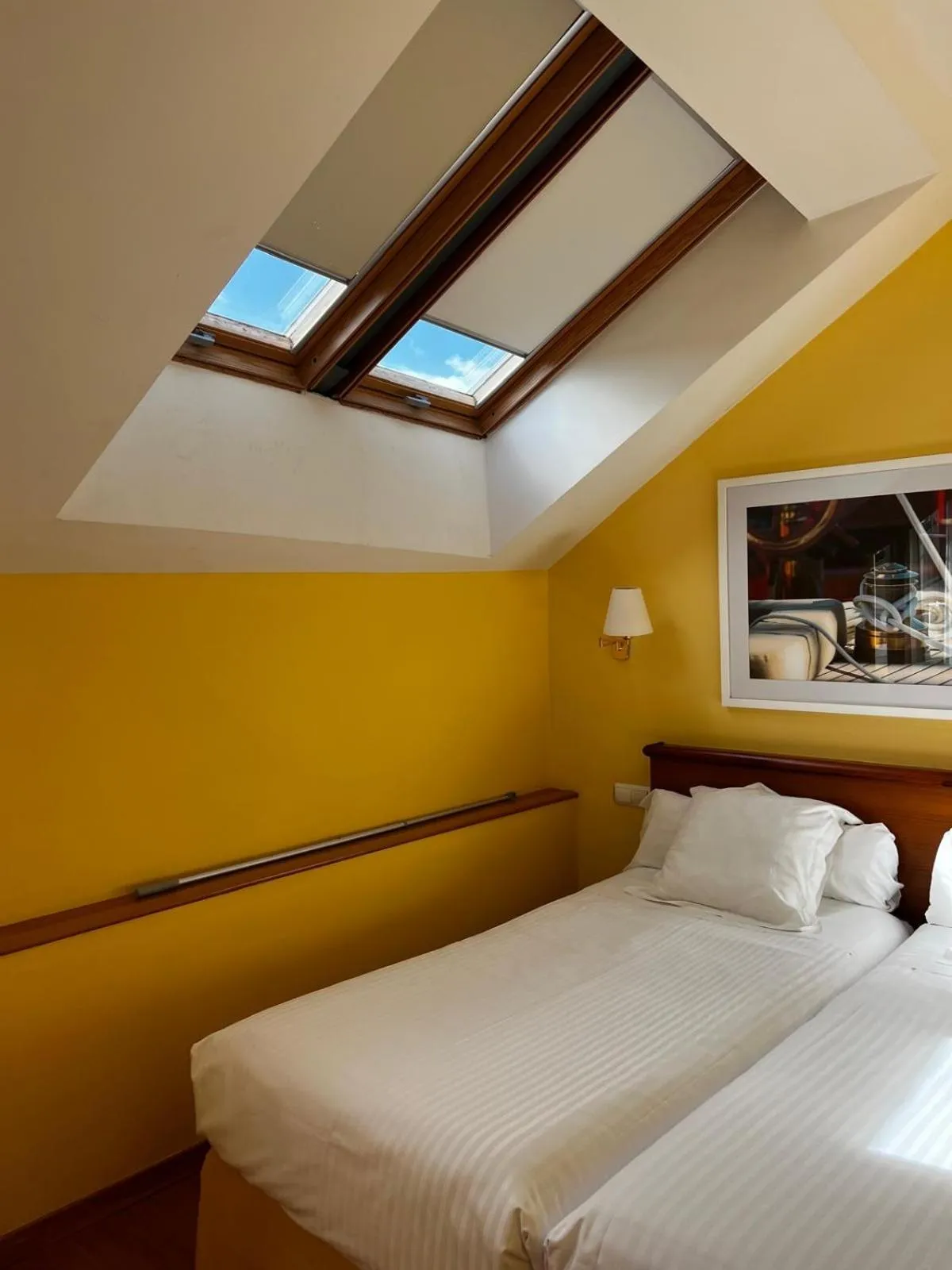Bed in Hotel Faro de San Vicente