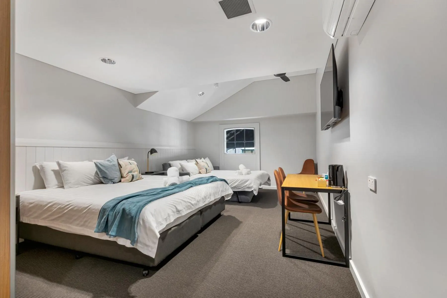 Bed in Gawler Arms Hotel