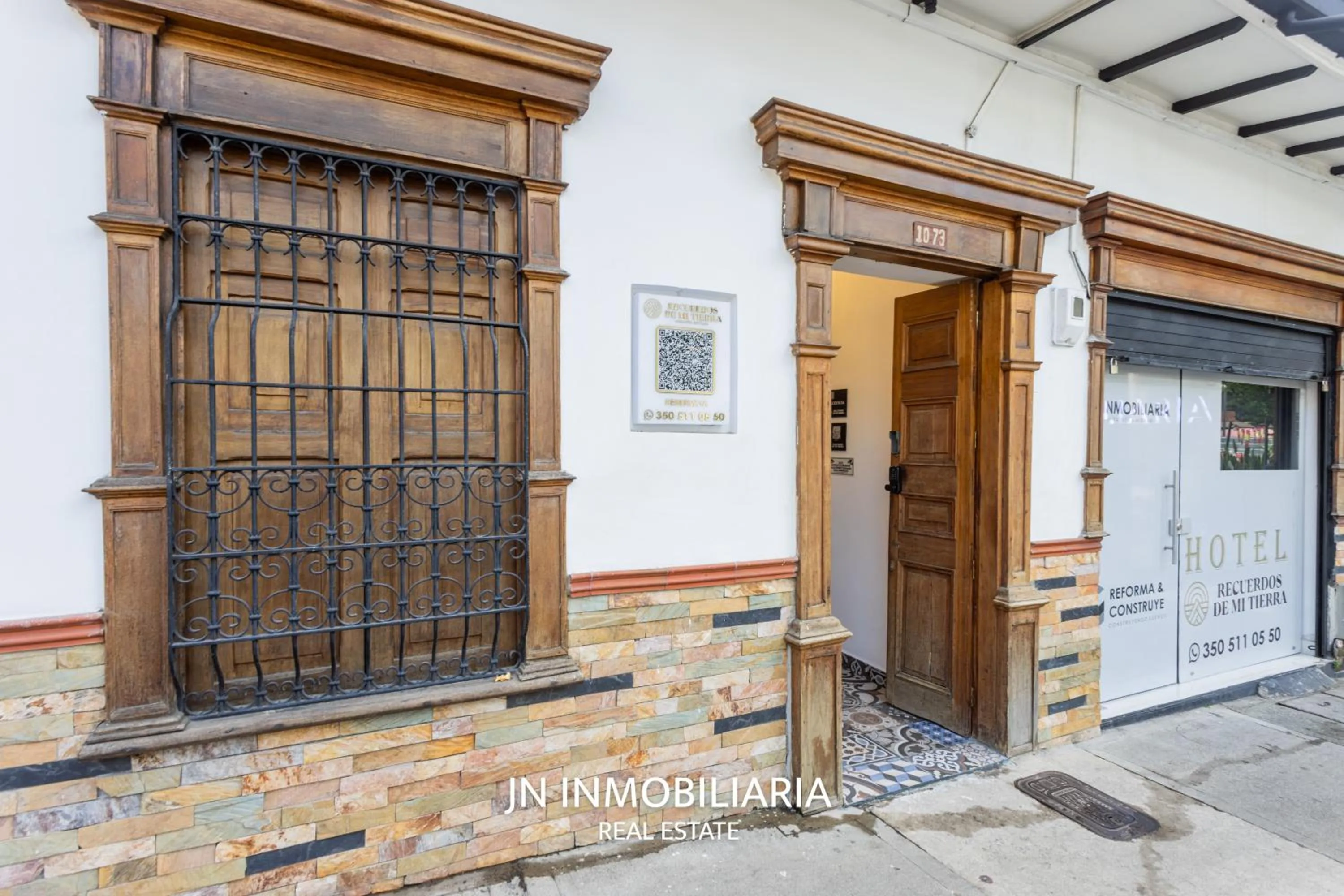 Property building in Hotel Recuerdos de mi Tierra El Poblado Provenza