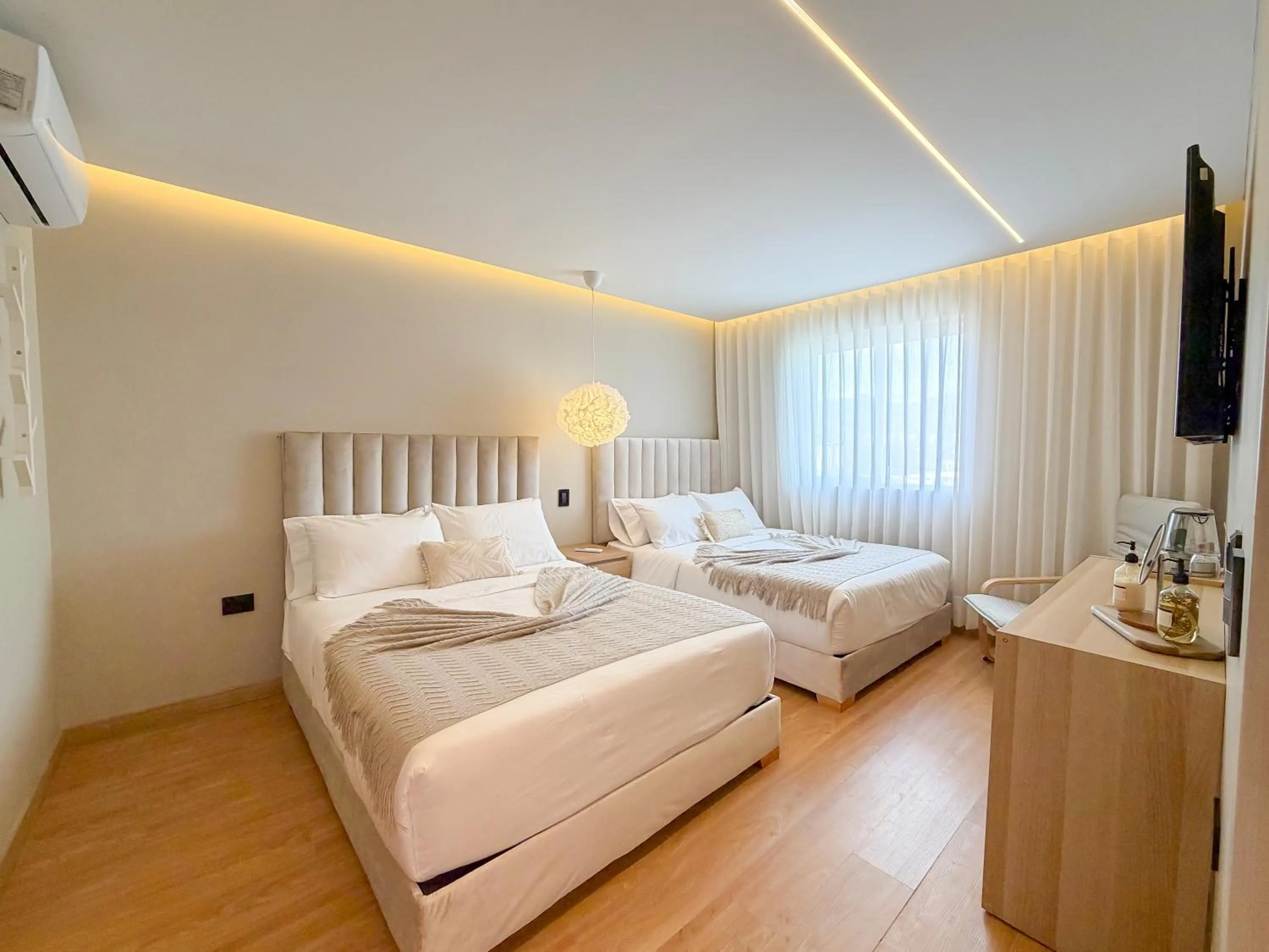 Bedroom, Bed in Hotel Recuerdos de mi Tierra El Poblado Provenza