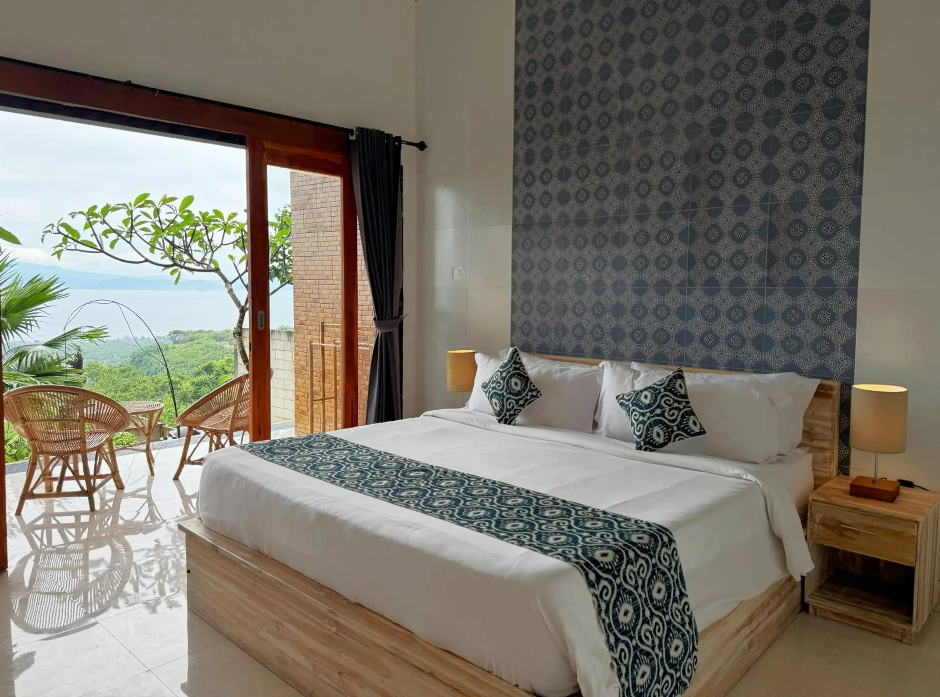 Deluxe Double Room with Sea View in Mere Sea View Penida Deluxe Double Room with Sea View in Mere Sea View Penida
