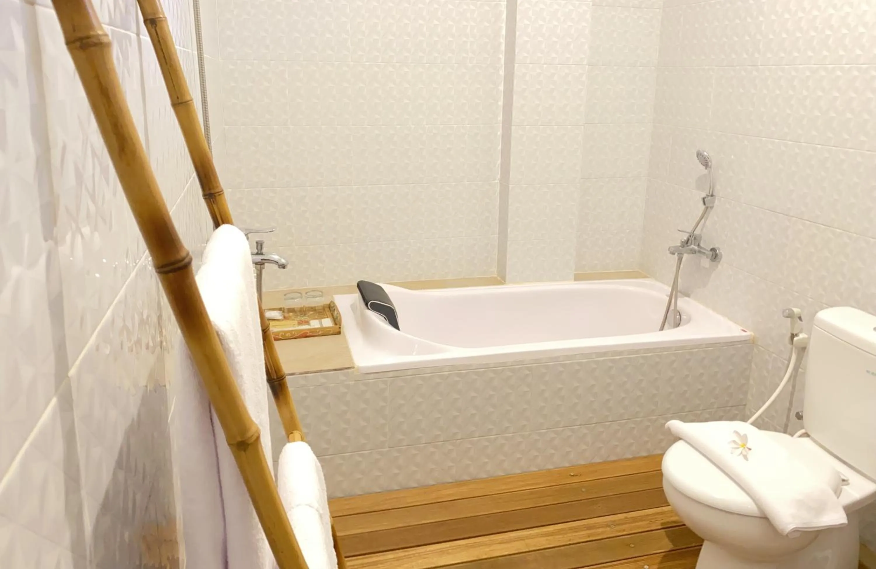 Bath in Mere Sea View Penida