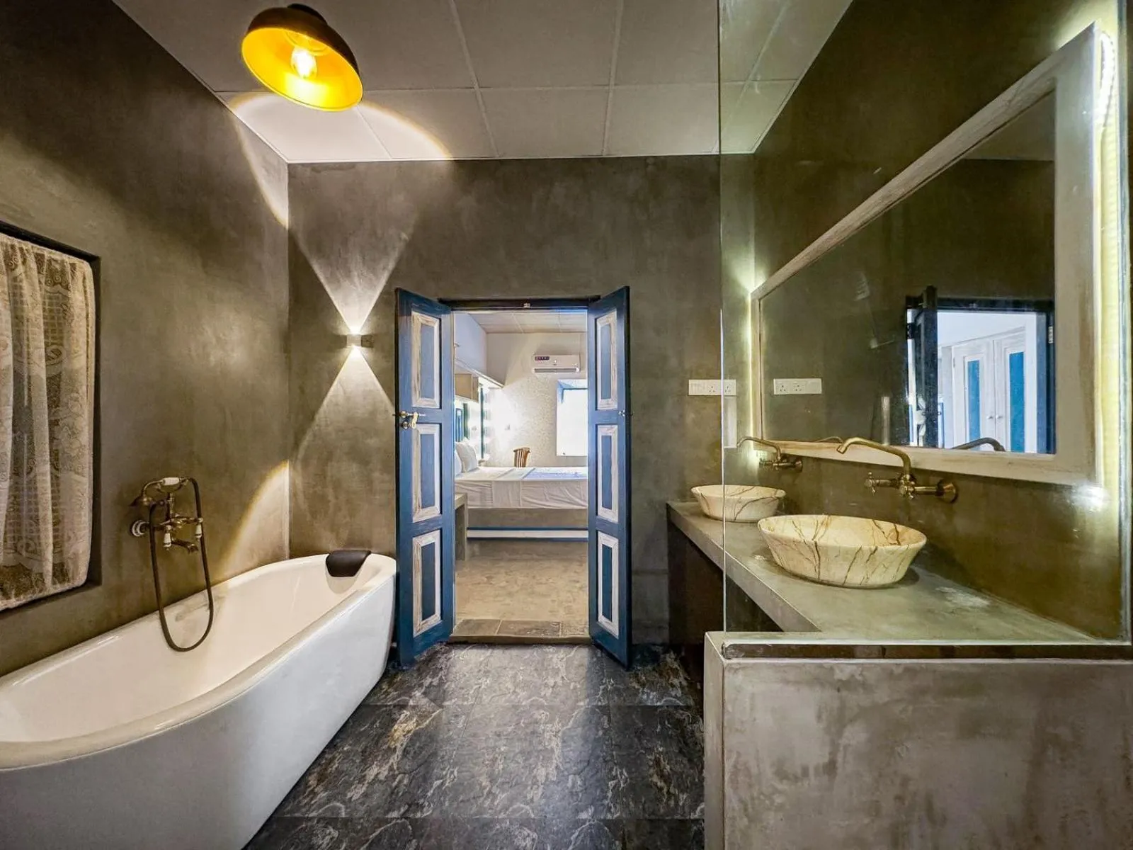 Bathroom in Ivy Cottage Ahangama