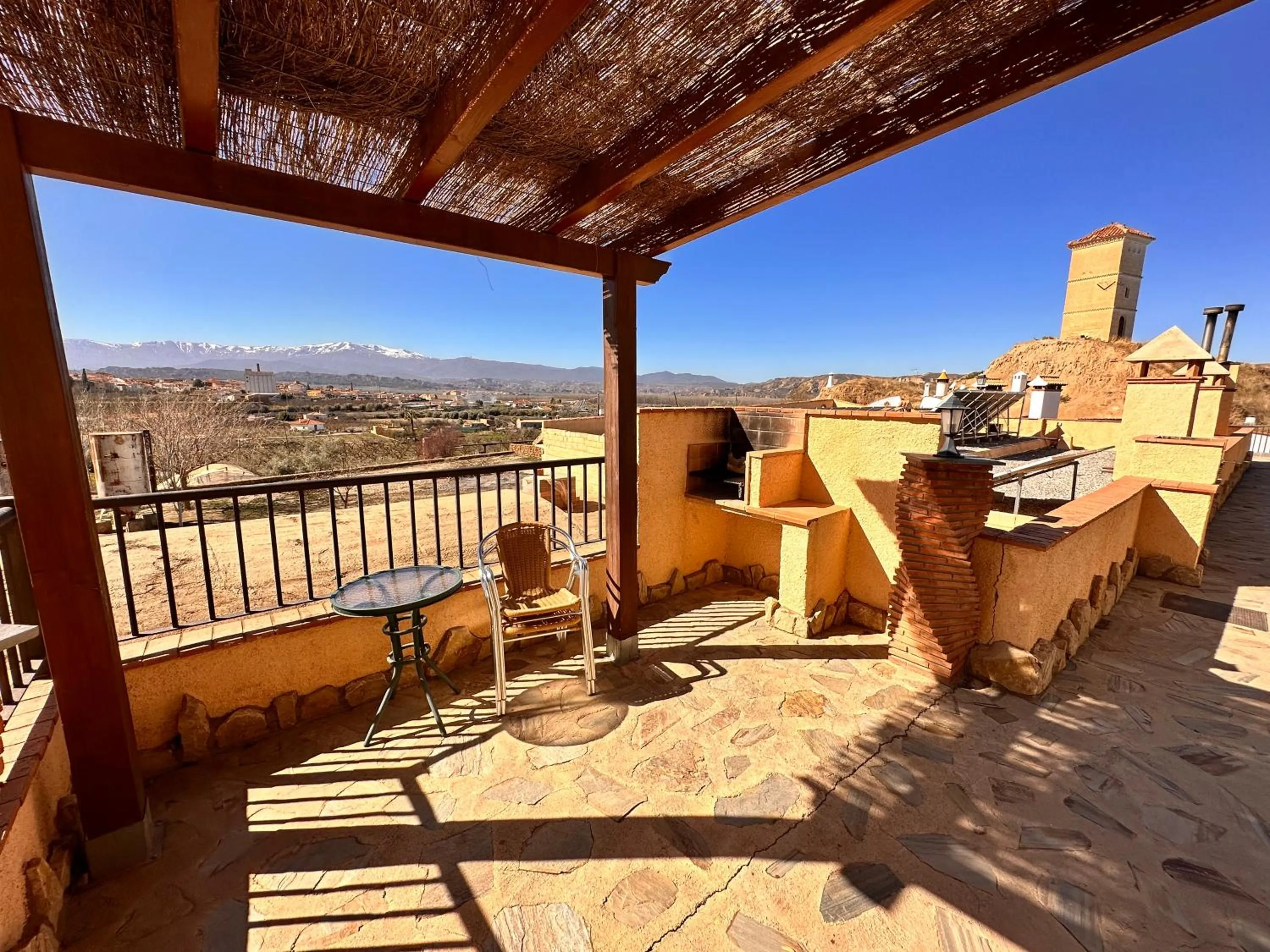 BBQ facilities in Cuevas La Granja
