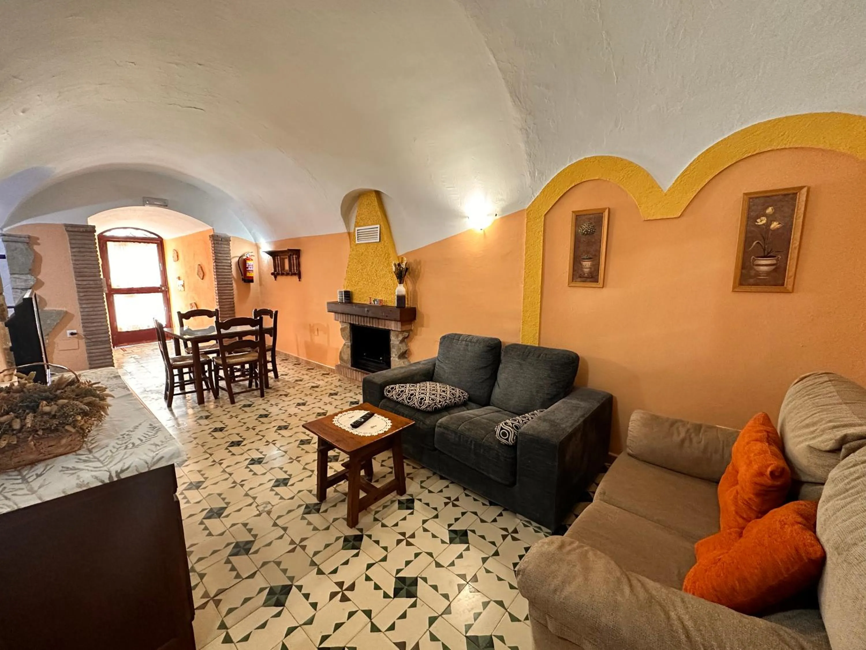 Living room in Cuevas La Granja