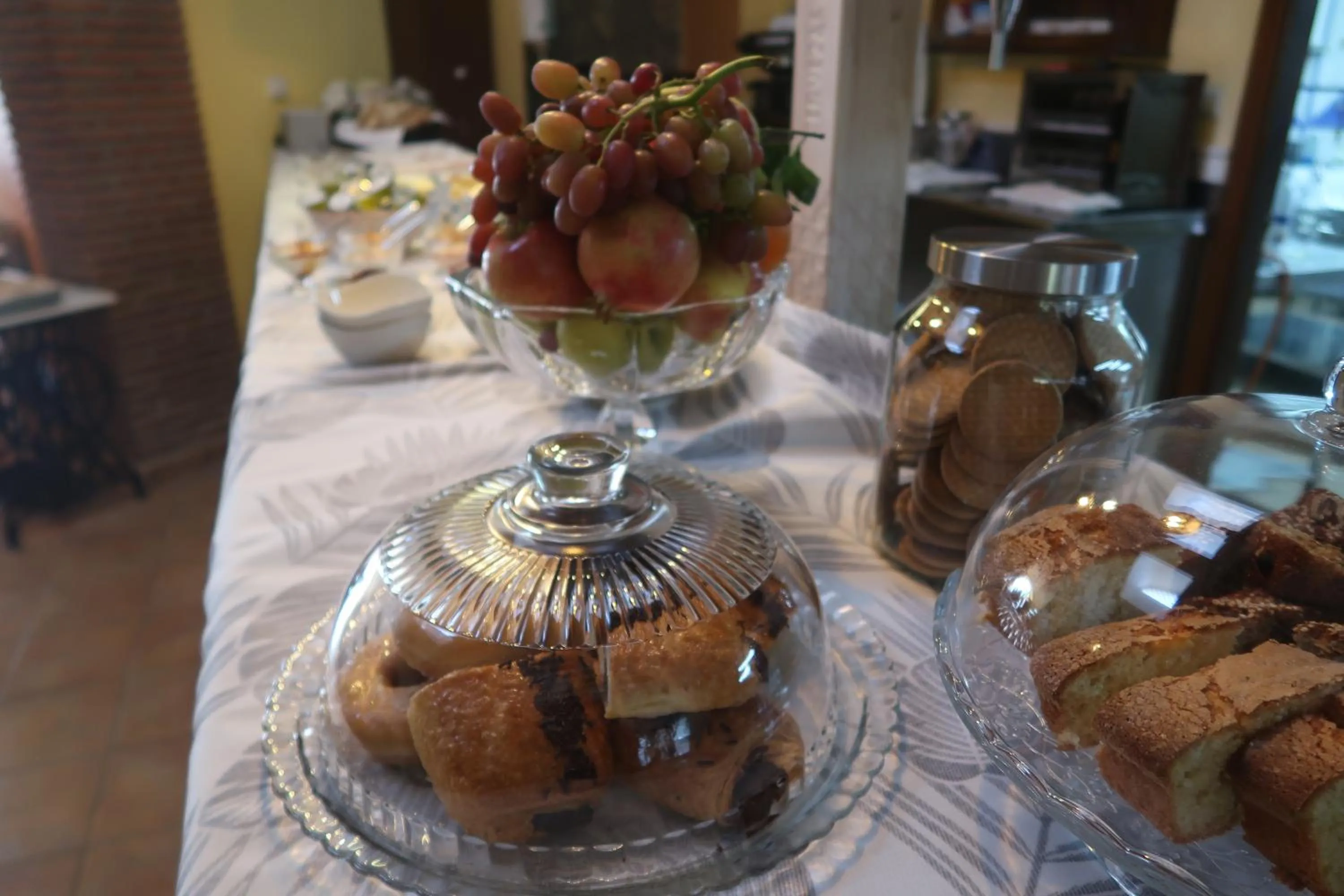 Breakfast in Cuevas La Granja
