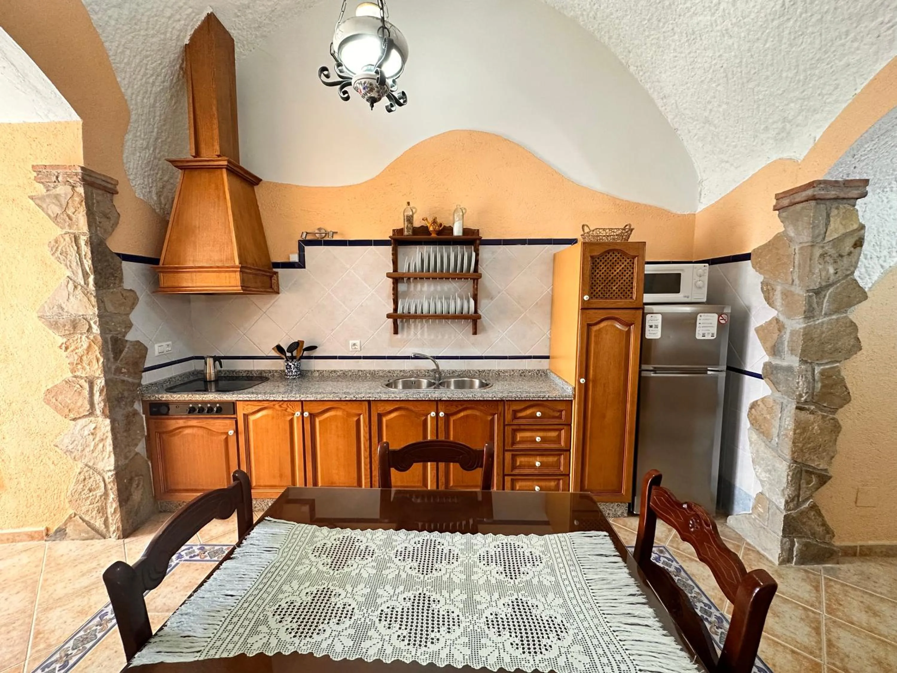 Kitchen or kitchenette in Cuevas La Granja