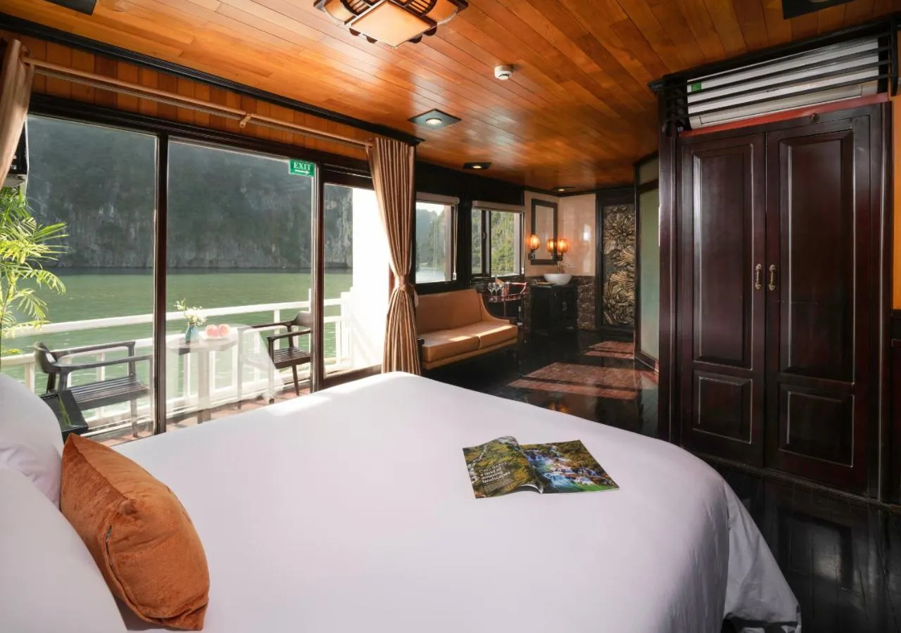 View (from property/room), Bed in Arcady Boutique Cruise