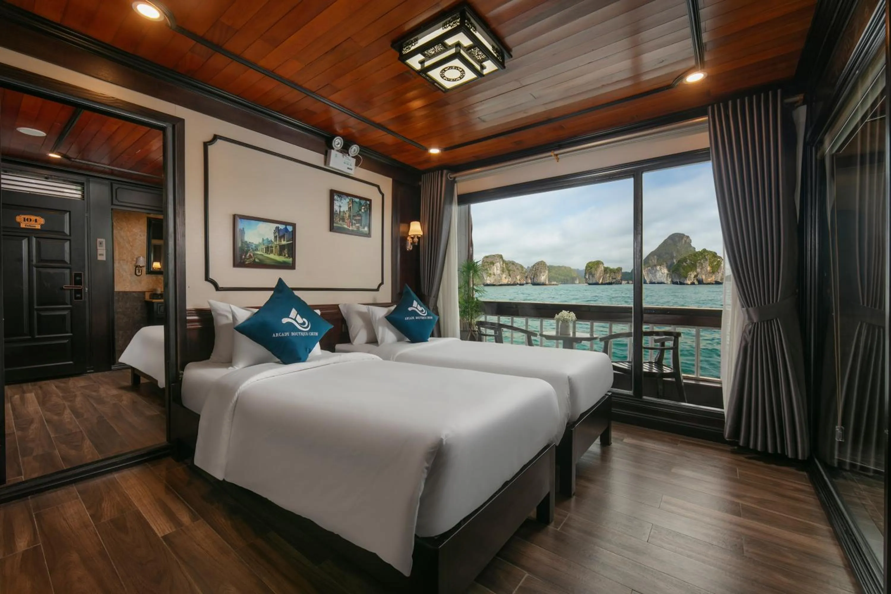 Bed in Arcady Boutique Cruise