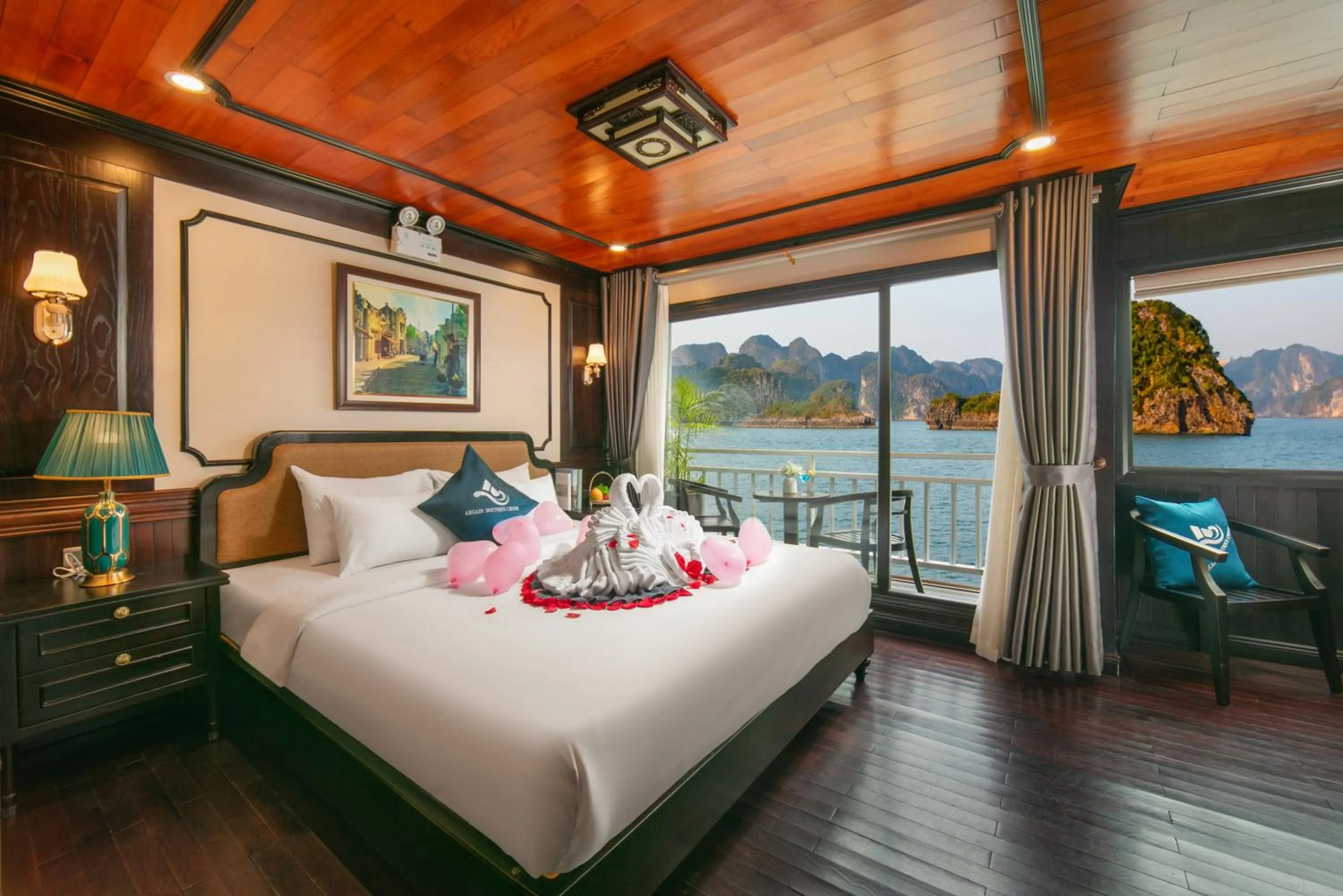 Bed in Arcady Boutique Cruise