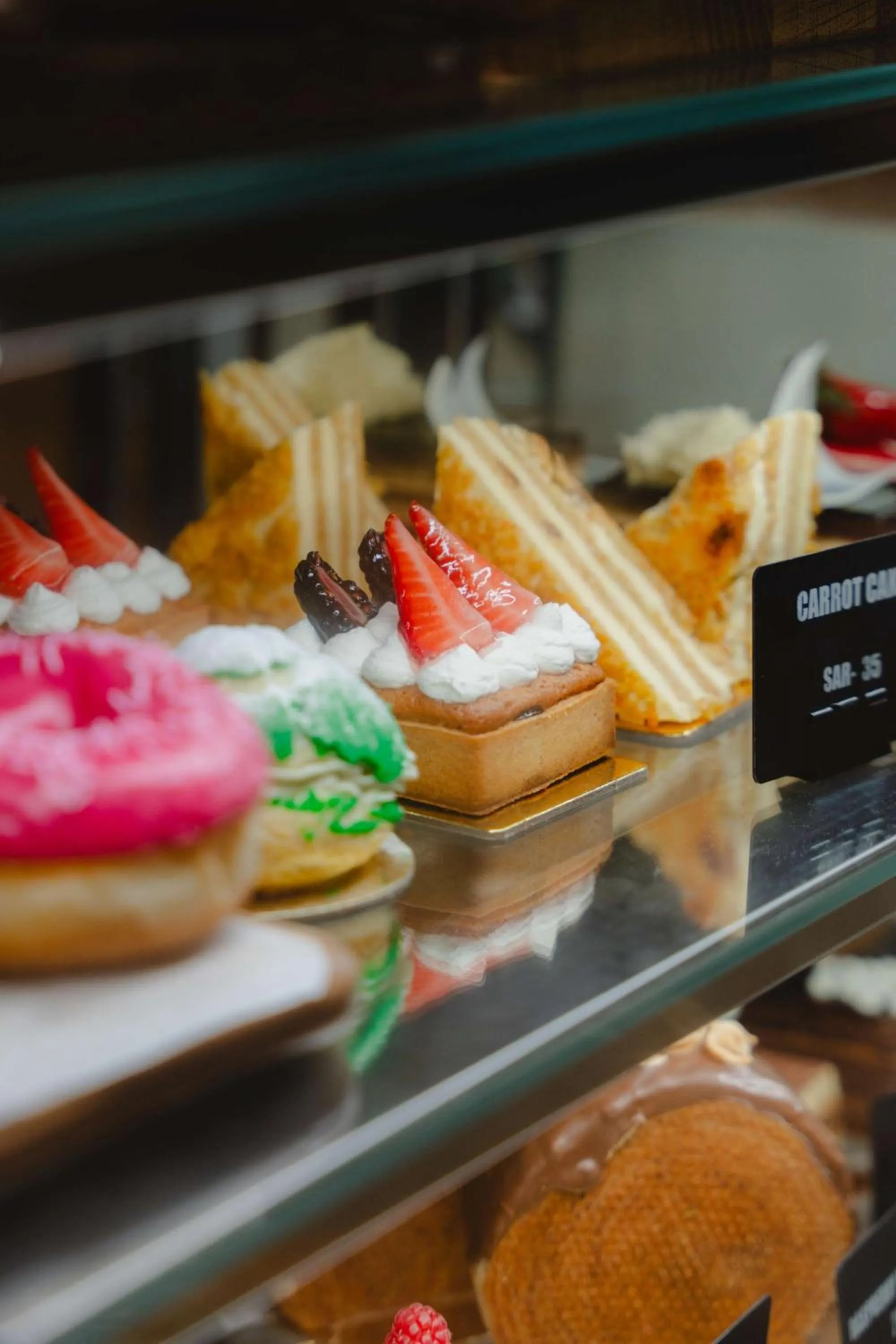 Lounge or bar in Radisson Blu Hotel Riyadh Convention and Exhibition Center