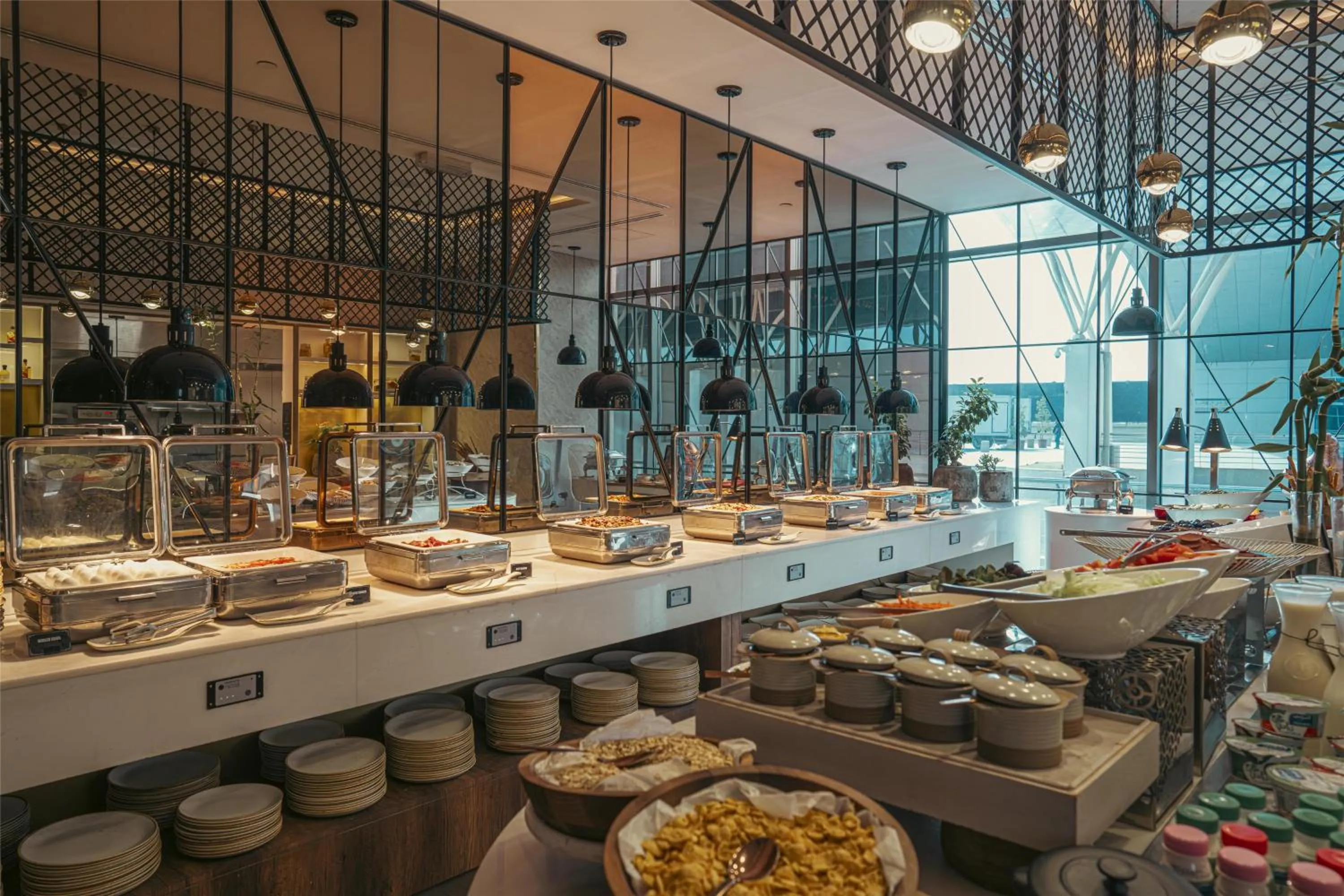 Restaurant/places to eat in Radisson Blu Hotel Riyadh Convention and Exhibition Center