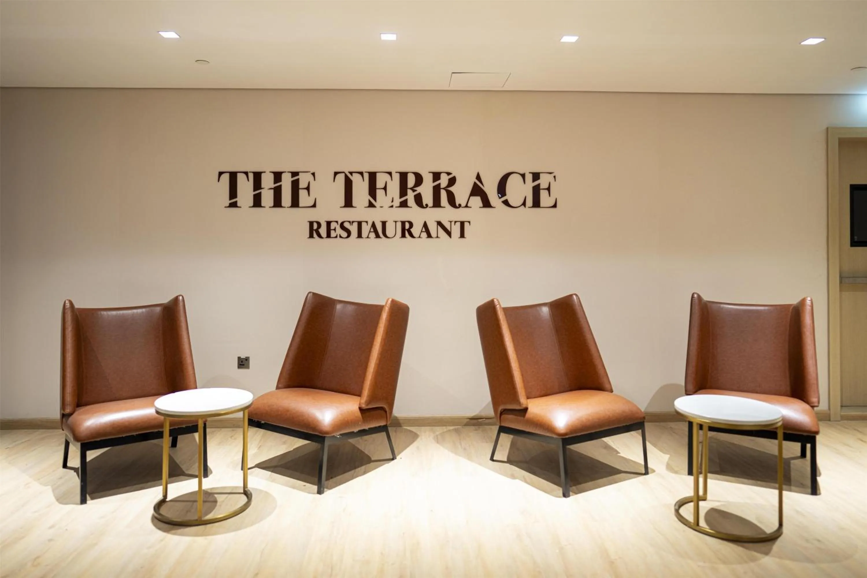 Restaurant/places to eat in Radisson Blu Hotel Riyadh Convention and Exhibition Center