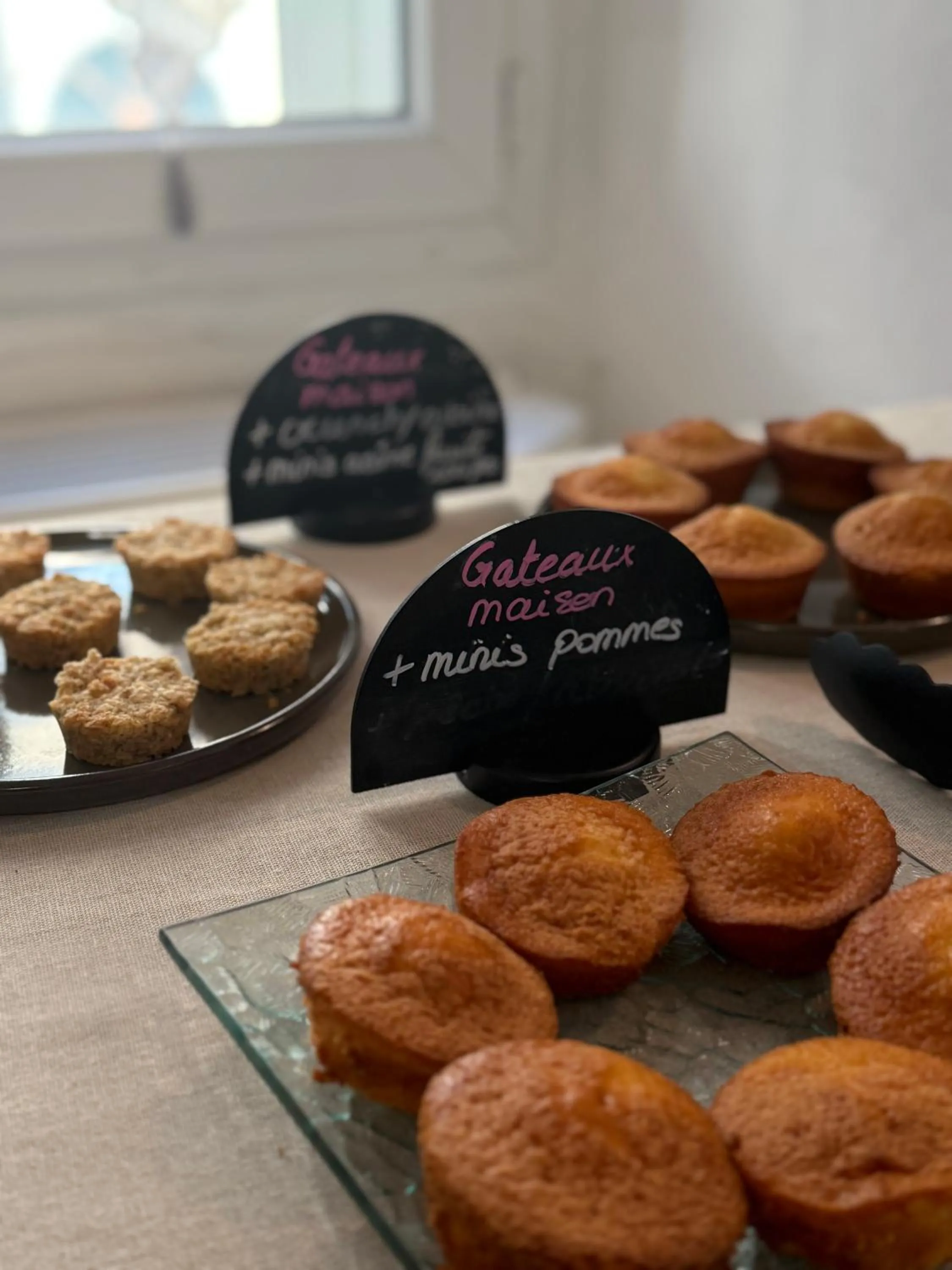 Breakfast in Hôtel du Nord