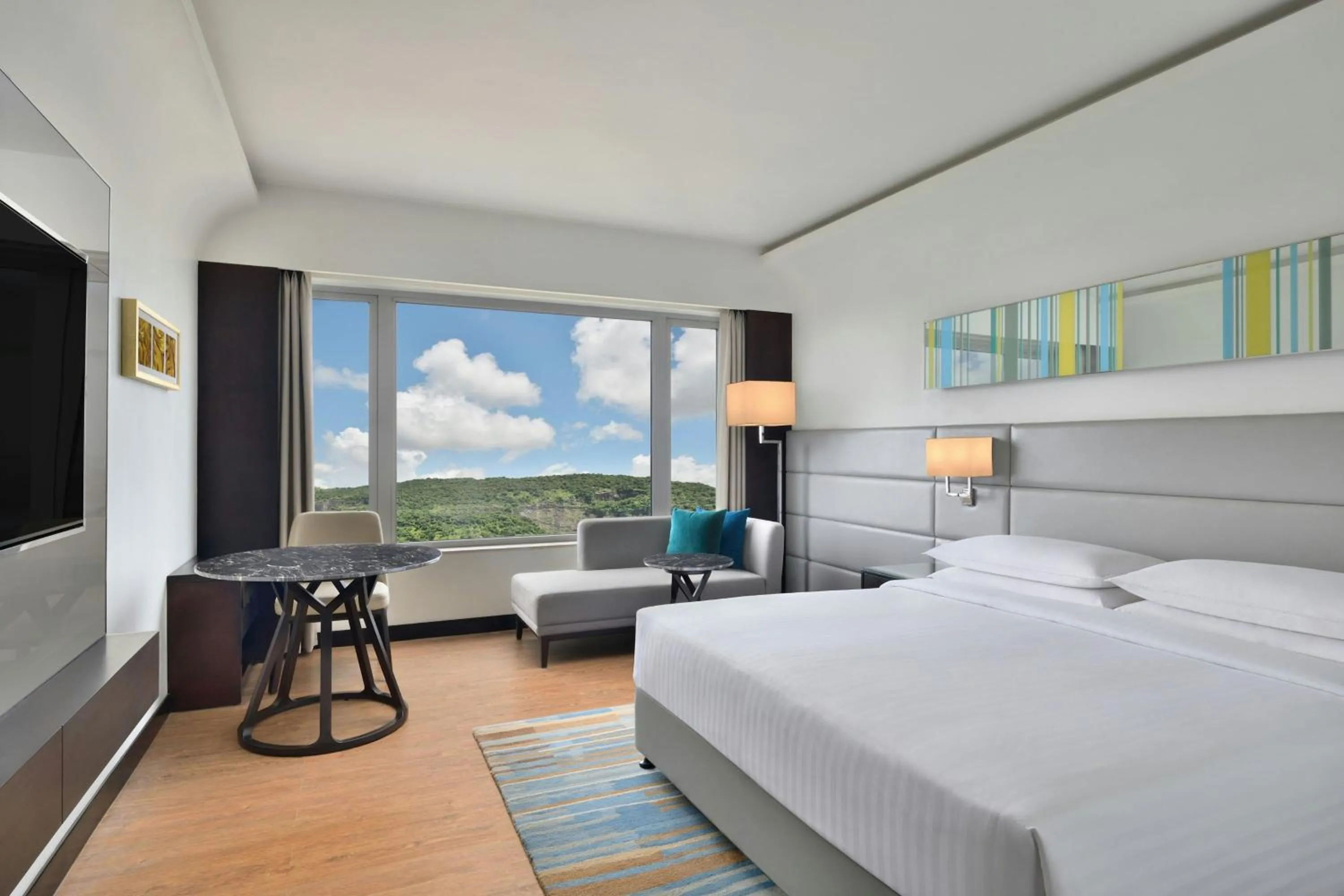 Photo of the whole room, Bed in Courtyard by Marriott Navi Mumbai