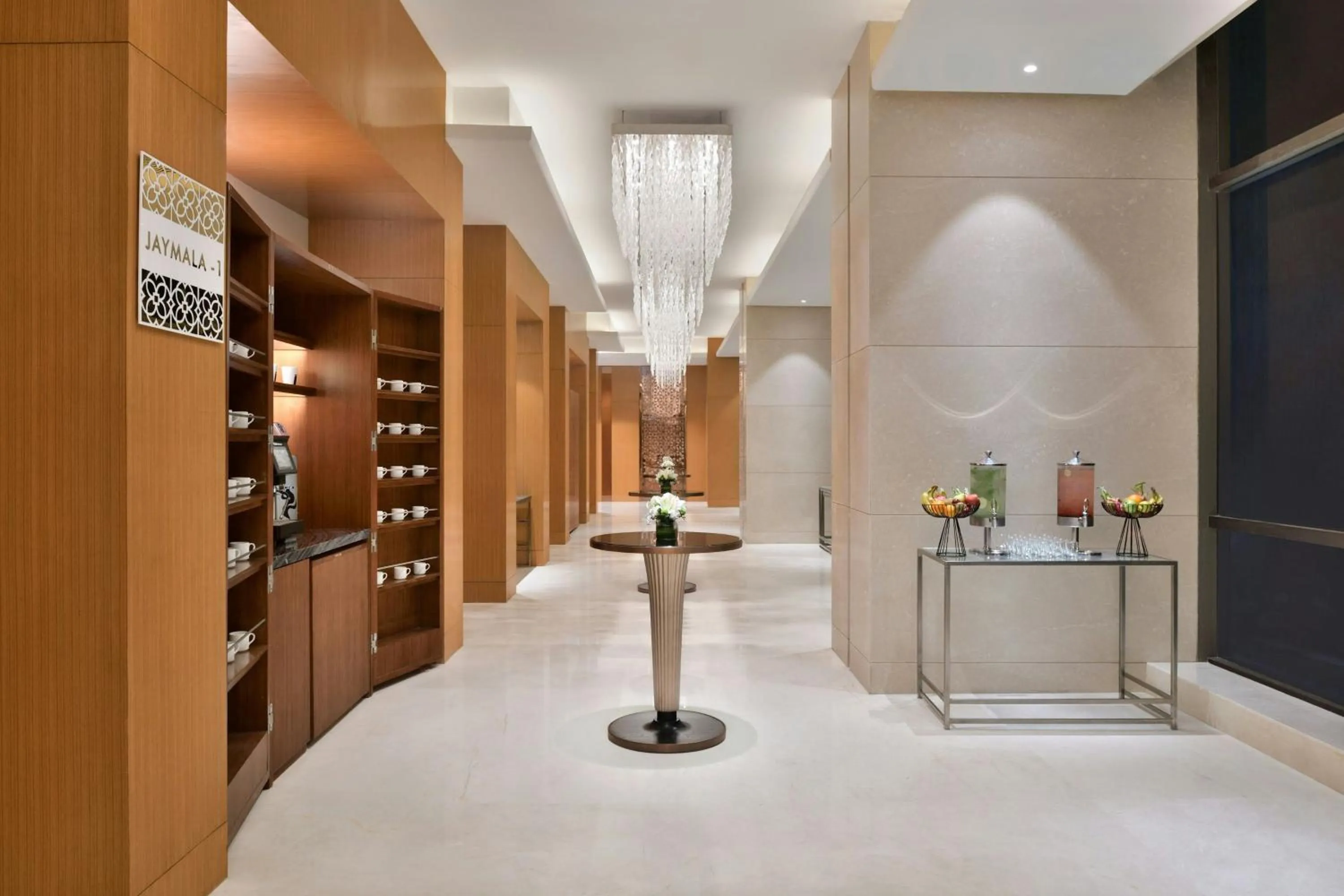 Meeting/conference room in Courtyard by Marriott Navi Mumbai