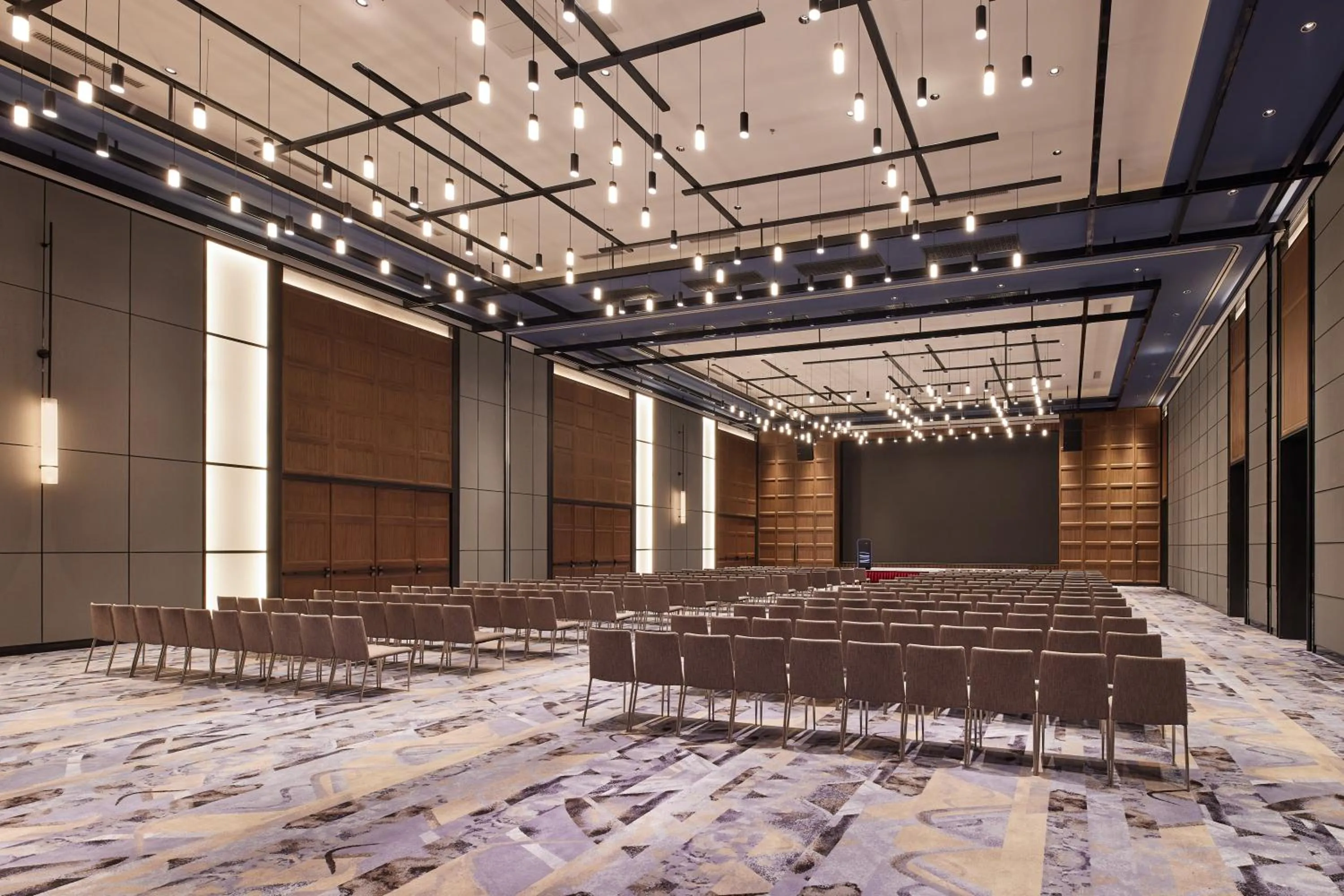 Meeting/conference room in Four Points by Sheraton Yiyang