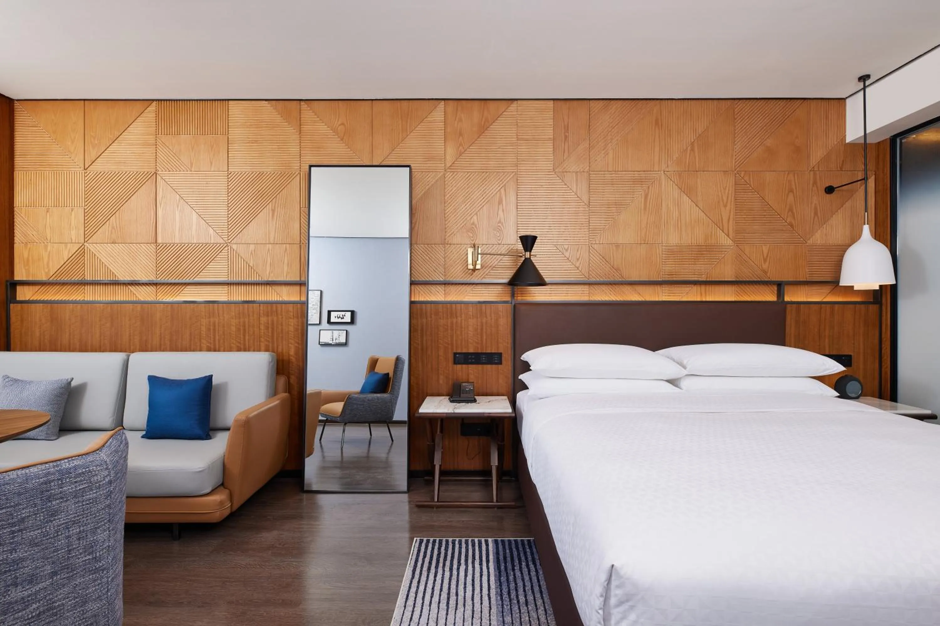 Bed in Four Points by Sheraton Yiyang